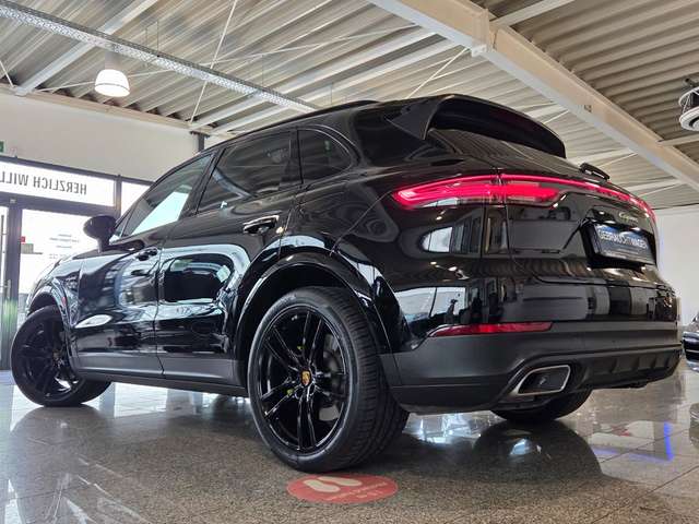 Porsche Cayenne E-Hybrid *PANORAMA-DACH,LUFTFAHRWERK*