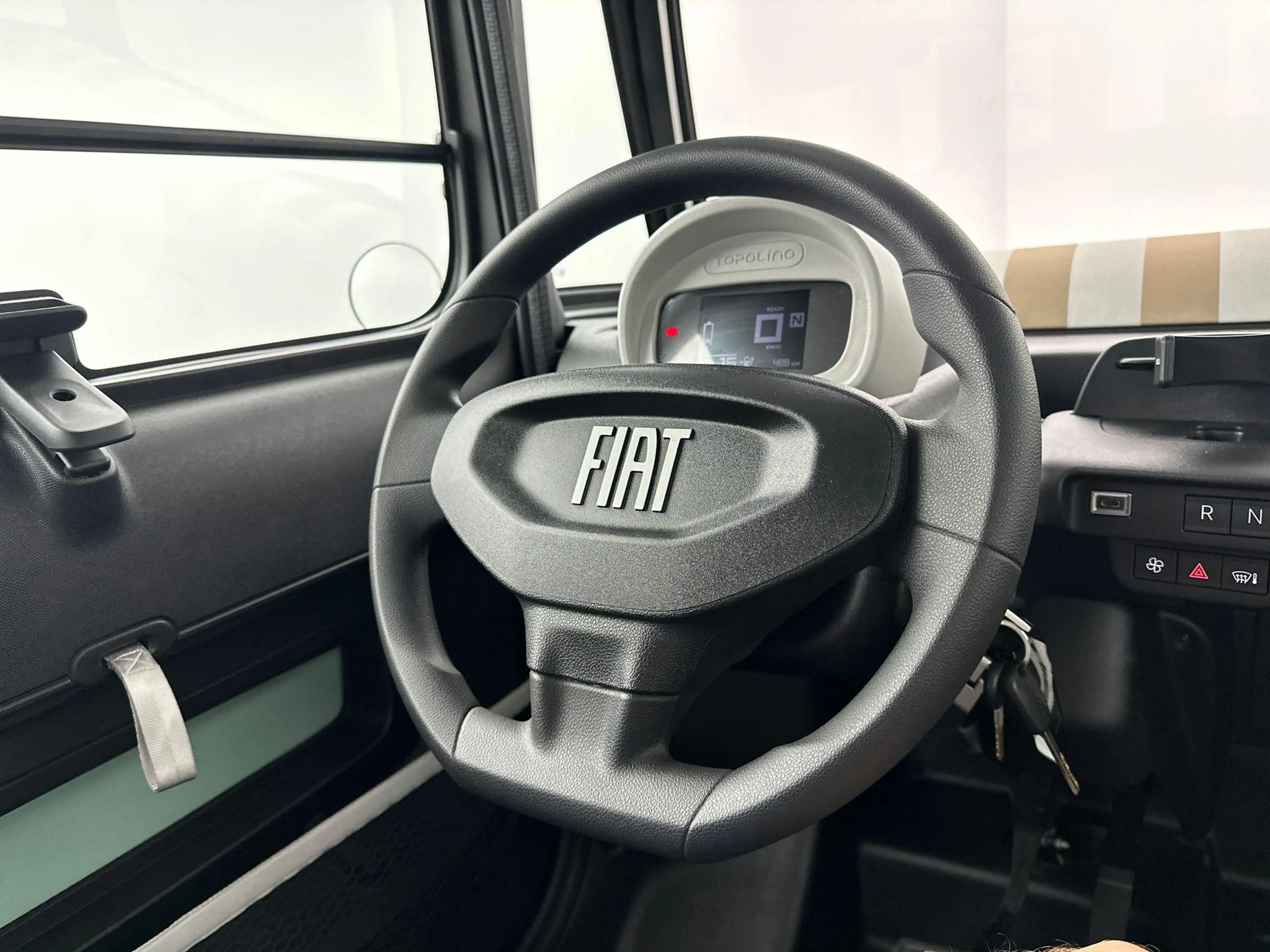 Fiat Topolino | Telefoonhouder | Rijbereik tot 75km WLTP | Zonne — photo 2