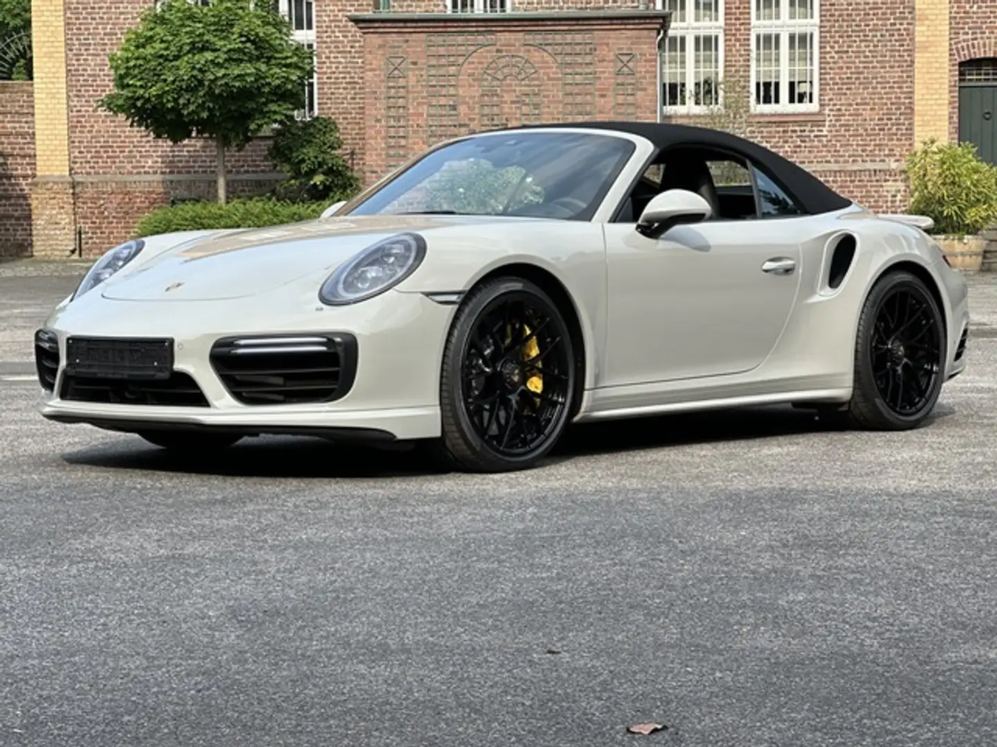 Porsche 991 911 Turbo S Cabriolet *PTS FASHIONGREY*UNIKAT*BURM Gris - 1