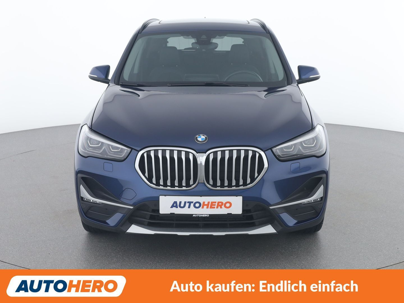 BMW X1 sDrive 18d xLine — photo 9