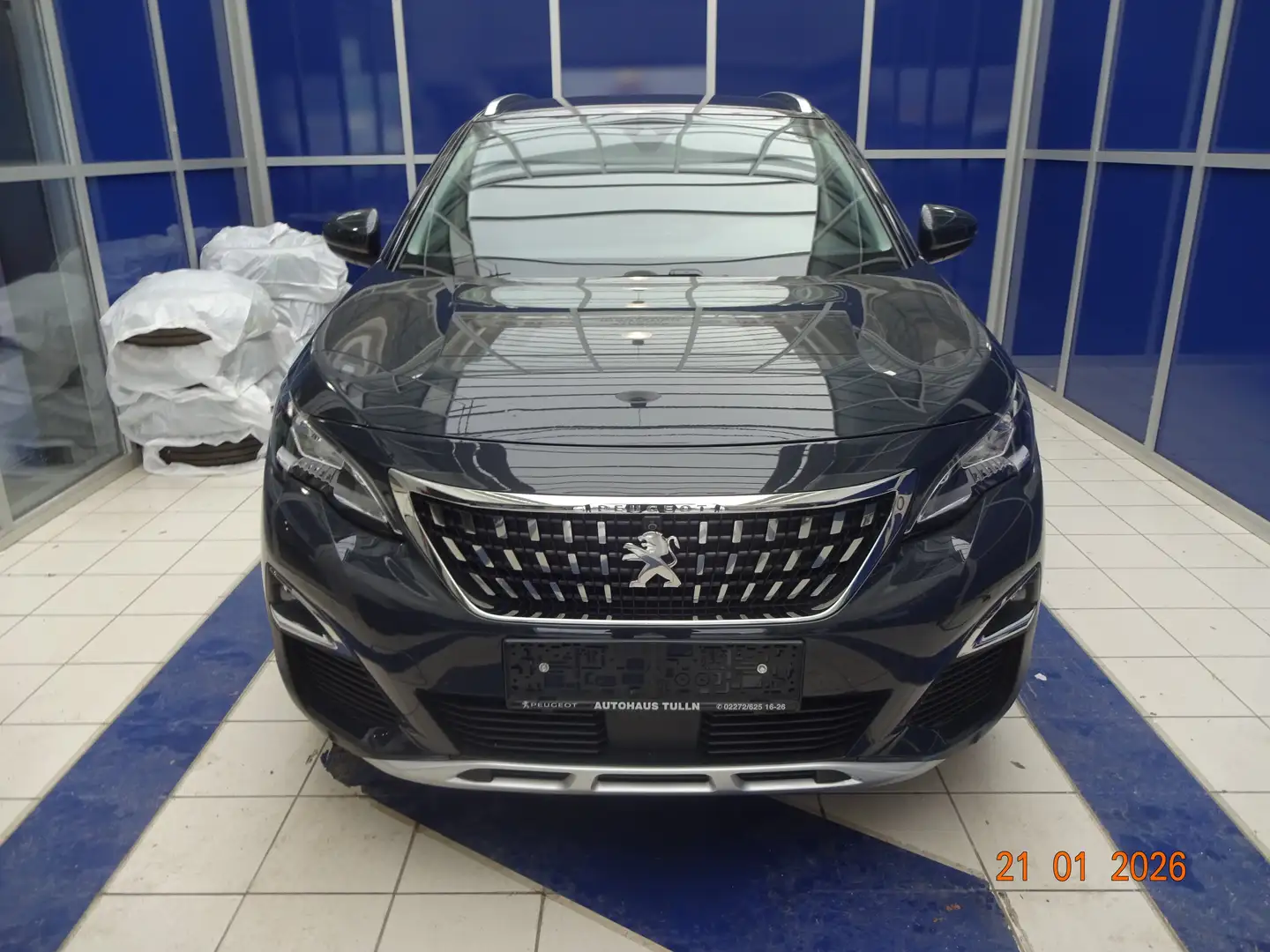 Peugeot 3008 Allure 1.2 PT 130 EAT6 Grau - 2