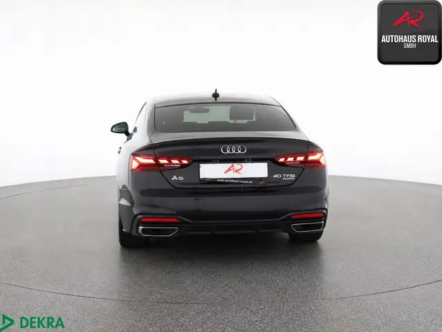 Audi A5 view 4