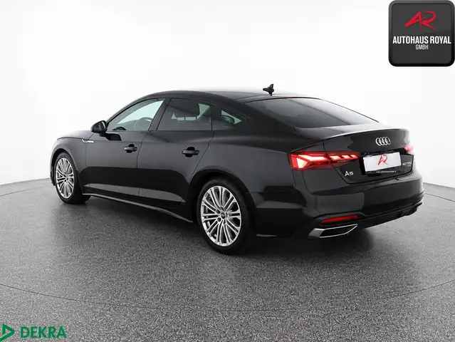 Audi A5 view 3