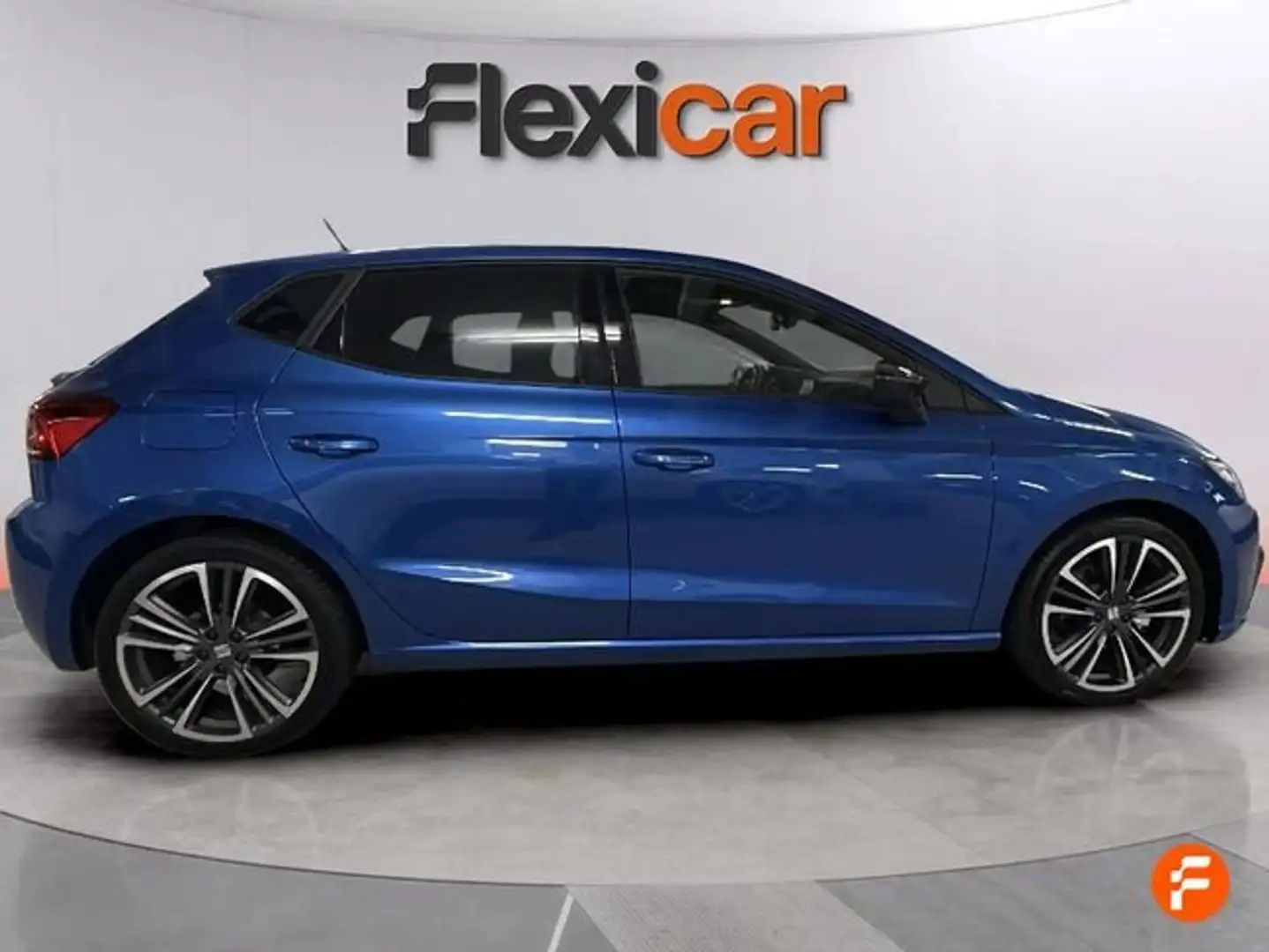 SEAT Ibiza 1.0 TSI S&S FR Salta DSG 115 Azul - 2
