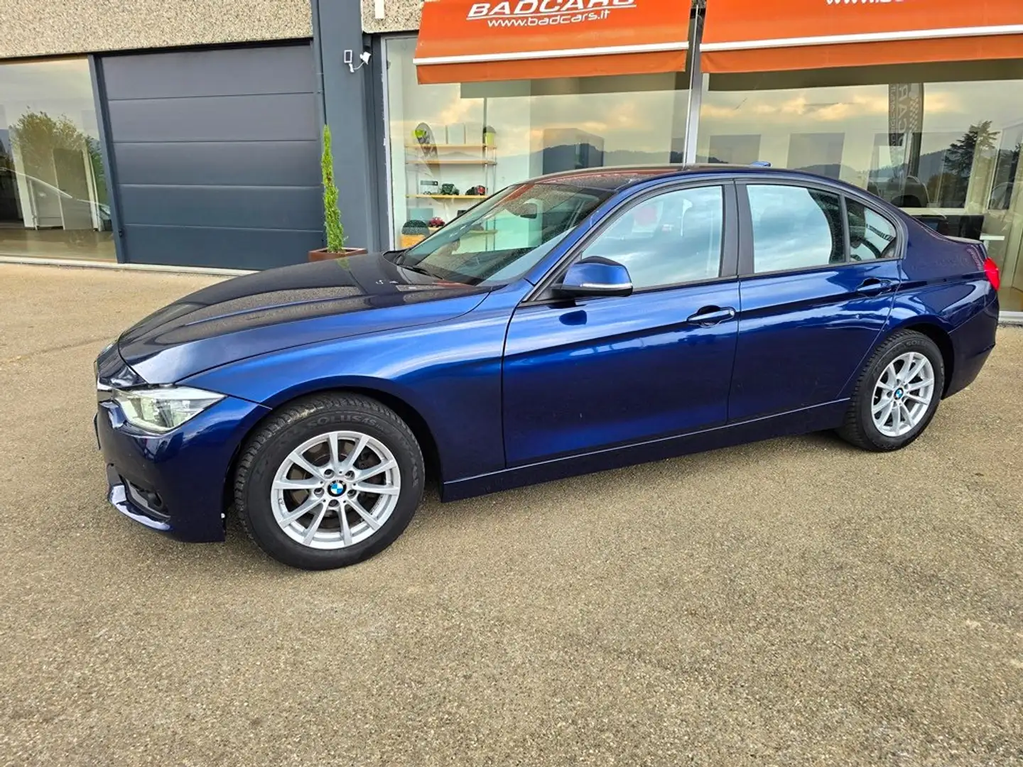 BMW 318 318d 150CV BERLINA LUXURY IN CONDIZIONI TOP! Blu/Azzurro - 2