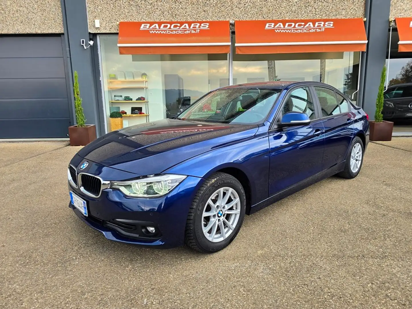 BMW 318 318d 150CV BERLINA LUXURY IN CONDIZIONI TOP! Blu/Azzurro - 1