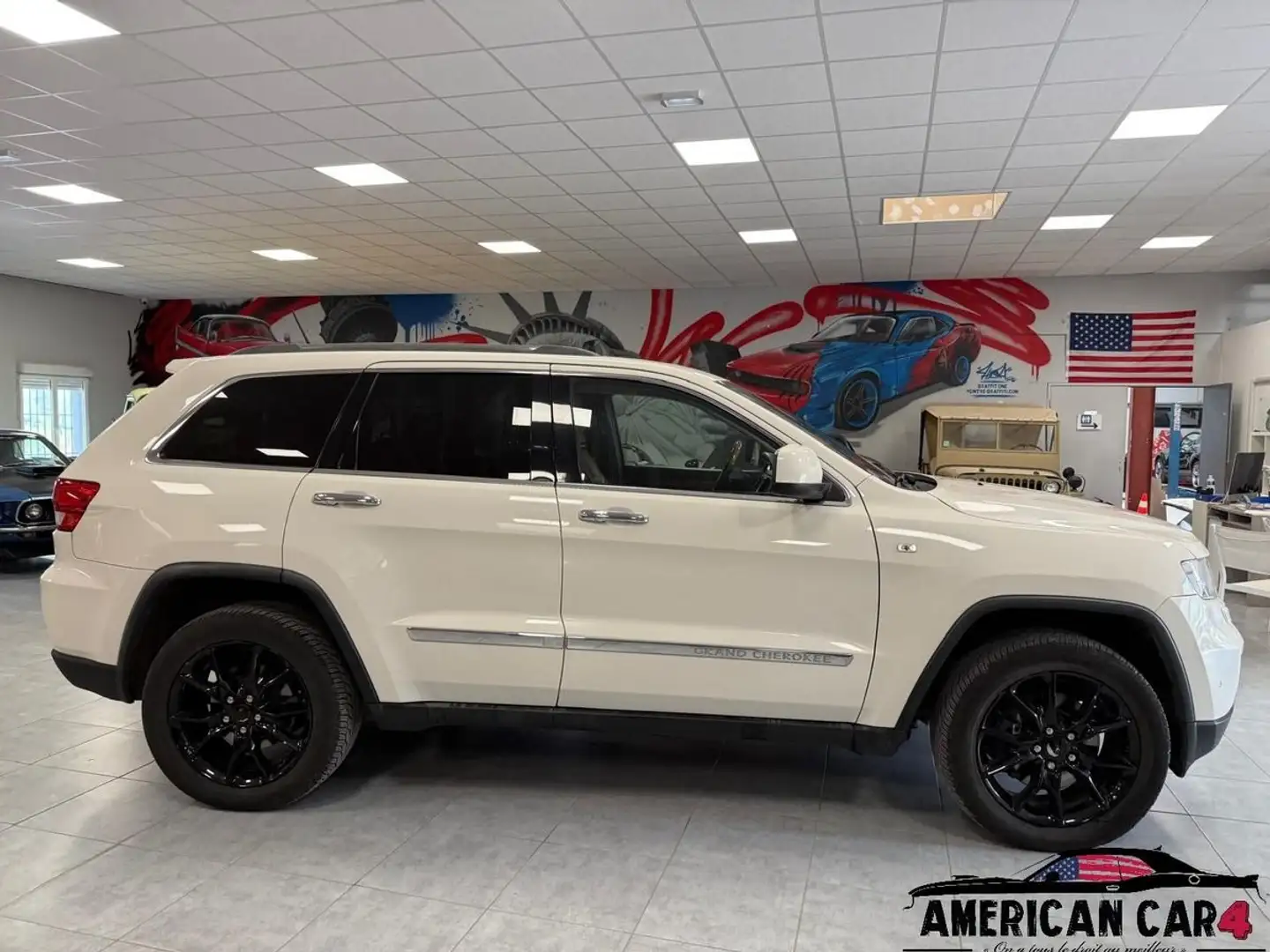 Jeep Grand Cherokee 5.7 V8 Overland Blanc - 2