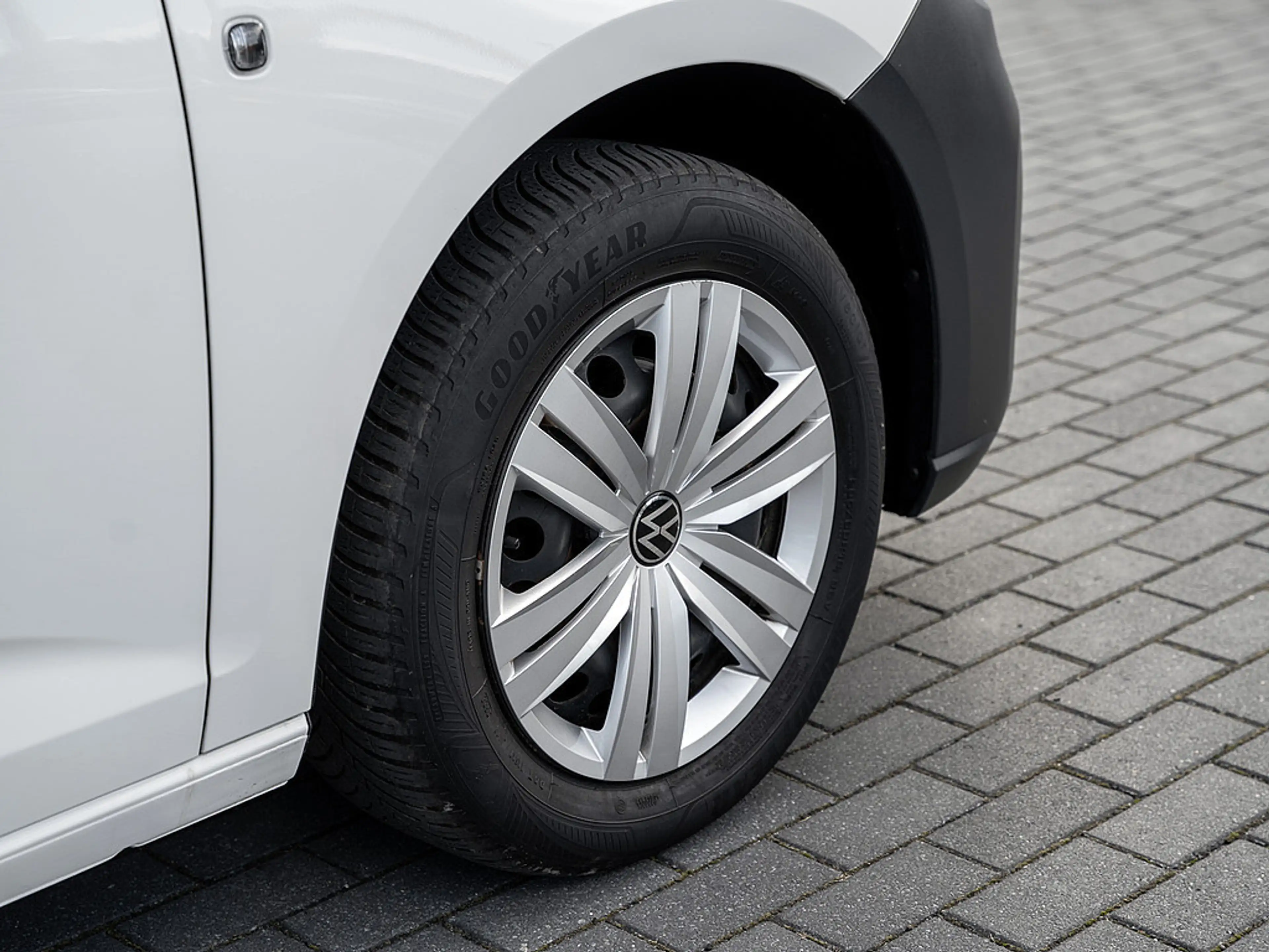 Volkswagen Caddy 2.0 TDI PDC KLIMA — photo 5