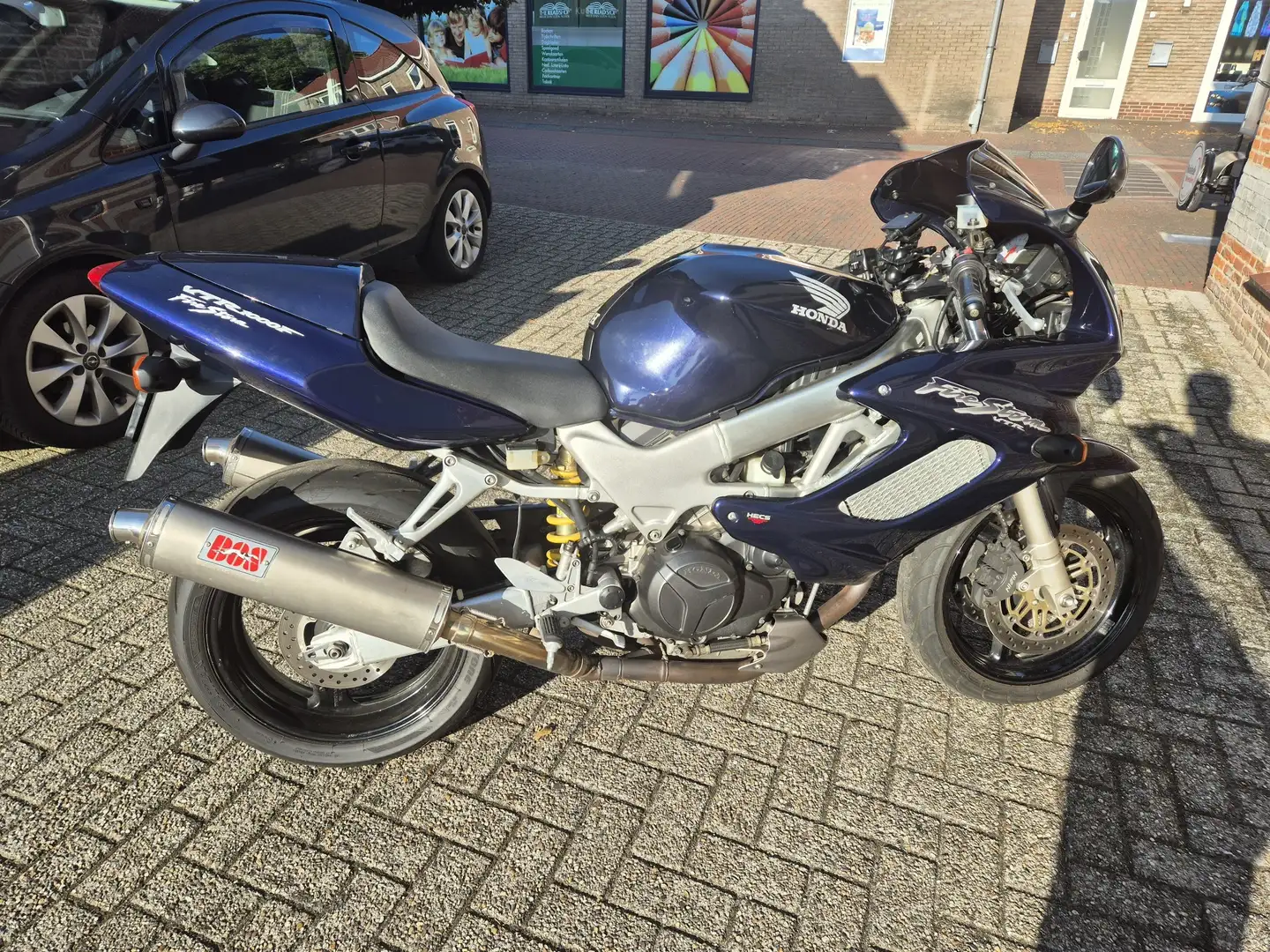 Honda VTR 1000 firestorm Blauw - 1