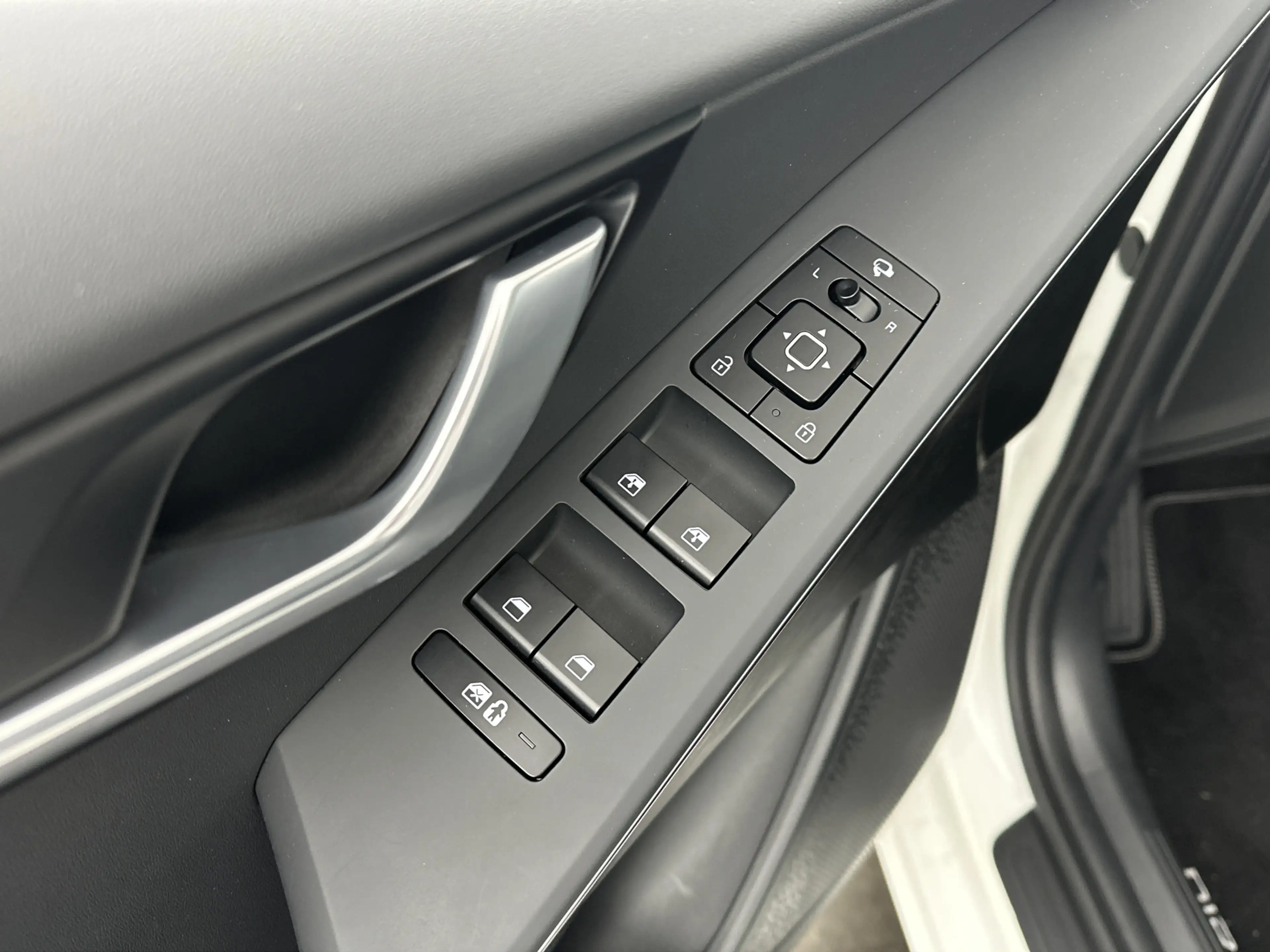 Kia Niro 1.6 GDi Hybrid DynamicPlusLine Stoelverwarming | S — photo 12
