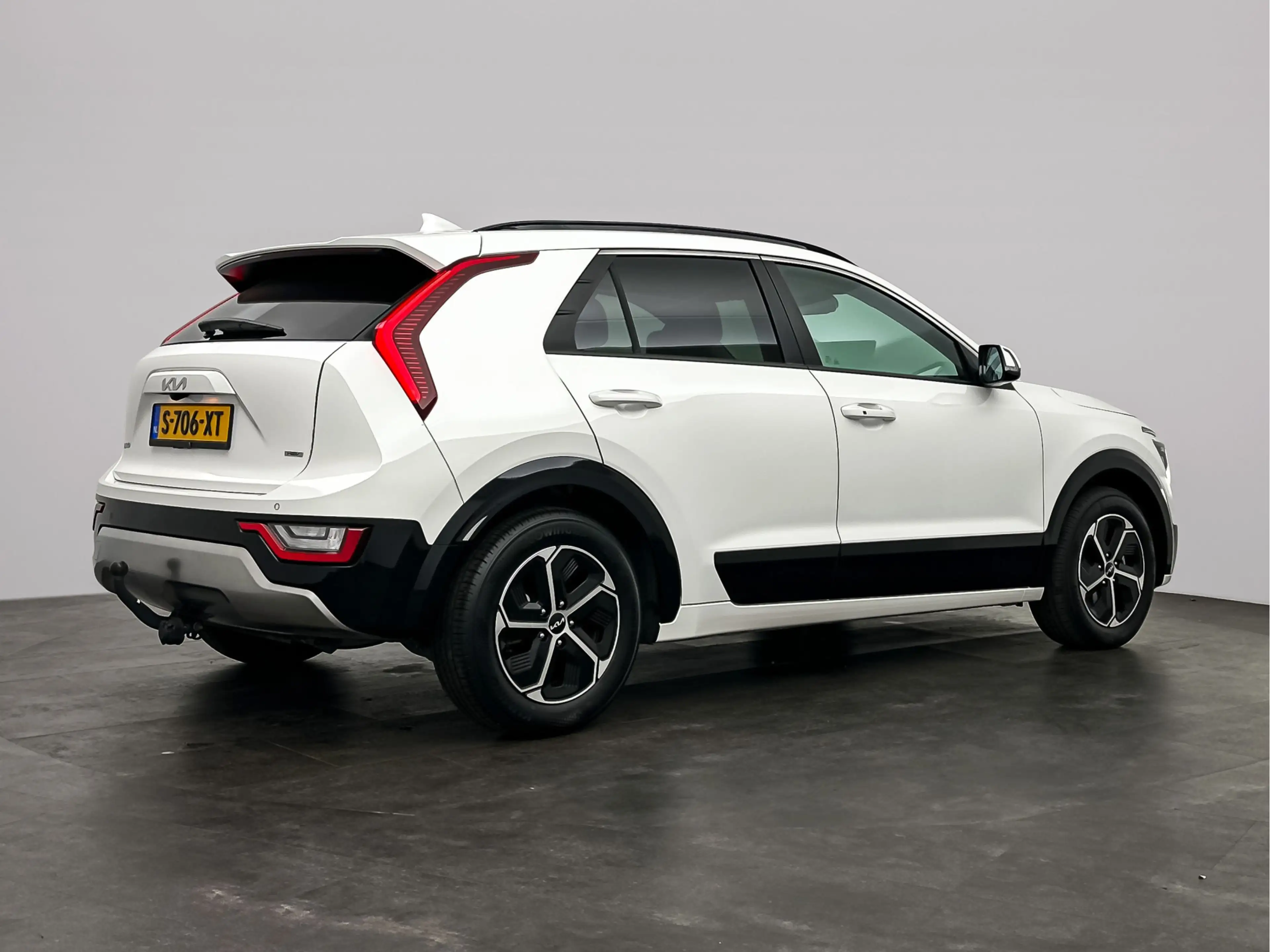 Kia Niro 1.6 GDi Hybrid DynamicPlusLine Stoelverwarming | S — photo 2