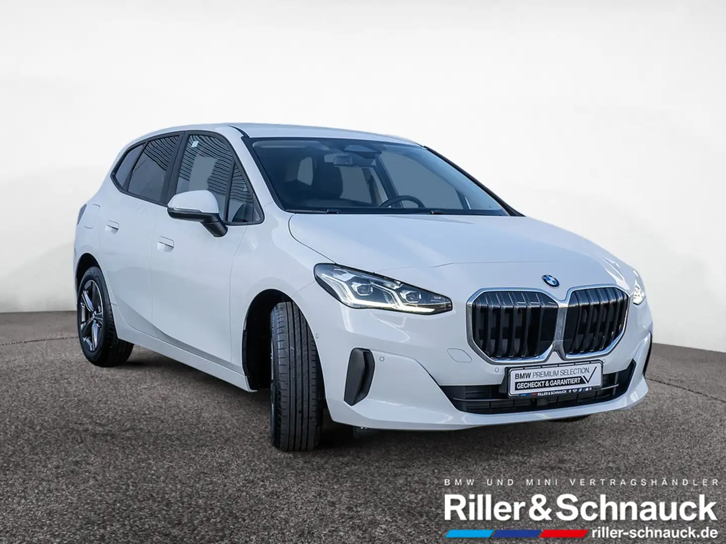 BMW 216 i Active Tourer LED+NAVI+KAM+SHZG Weiß - 2