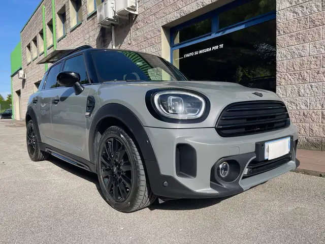 MINI Cooper D Countryman 2.0 D 150CV CERCHI DA 18" RETROCAMERA RADAR