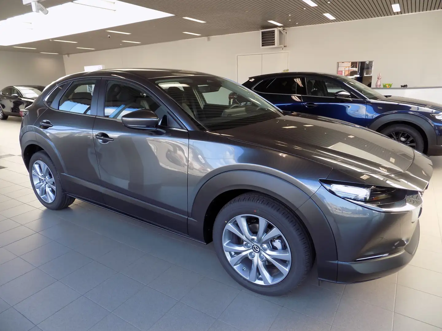 Mazda CX-30 2.0i SKYACTIV-X MHE Centre-Line AUTOMAAT! Gris - 2