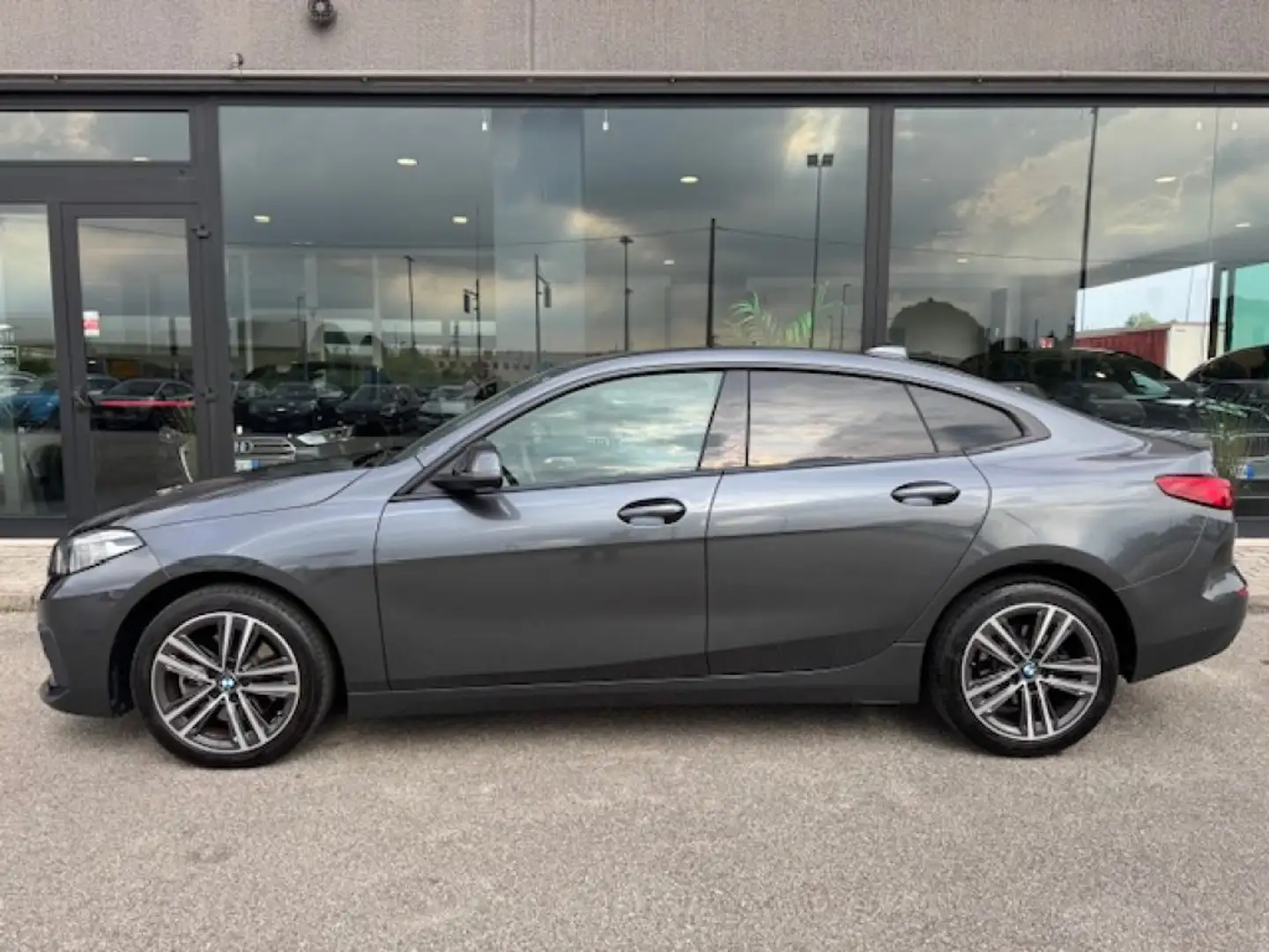BMW 216 d Gran Coupé Sport aut. PROMO Grigio - 1