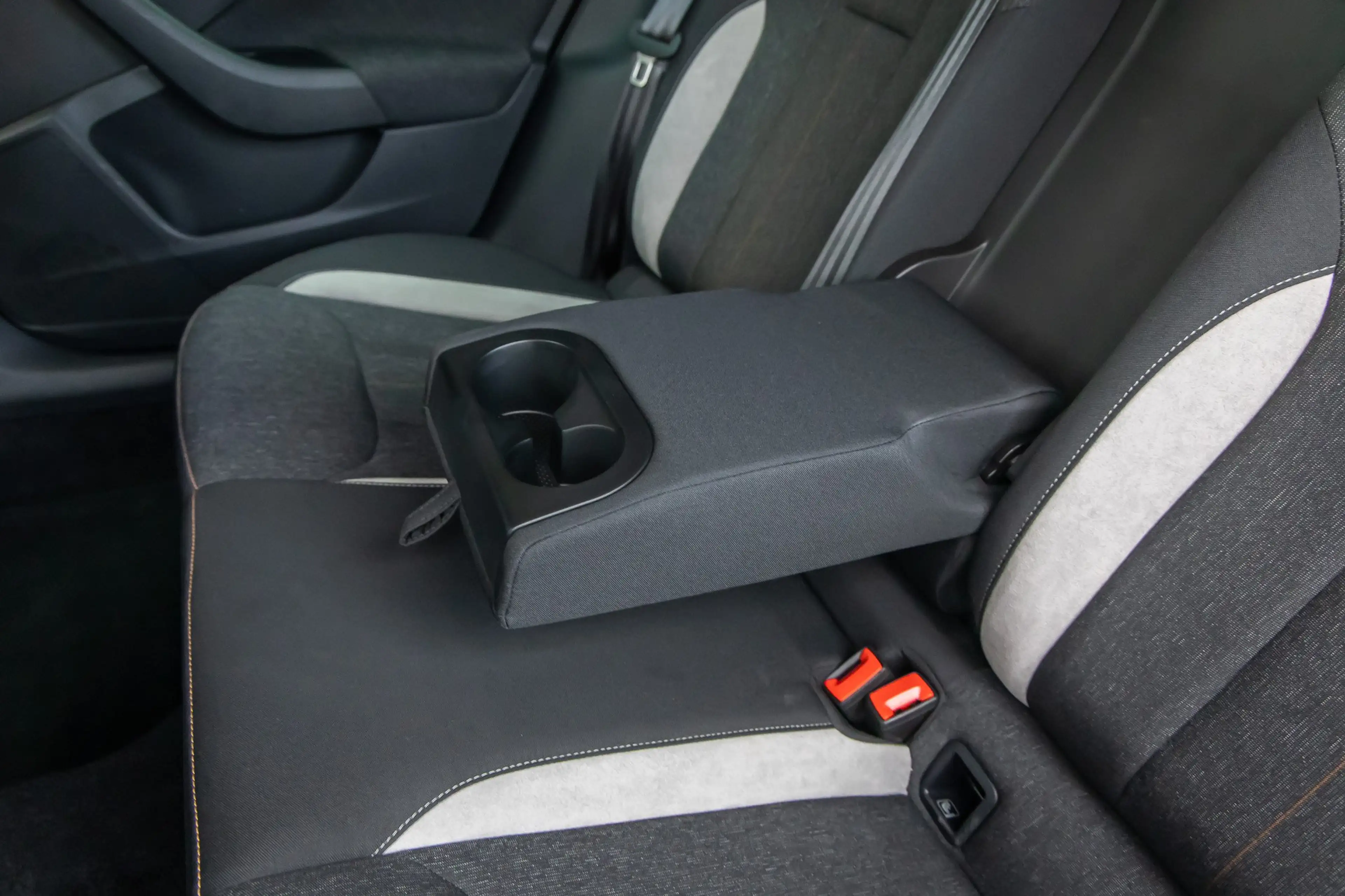Skoda Kamiq 1.0 TSI Business Edition | Achteruitrijcamera | Cr — photo 17