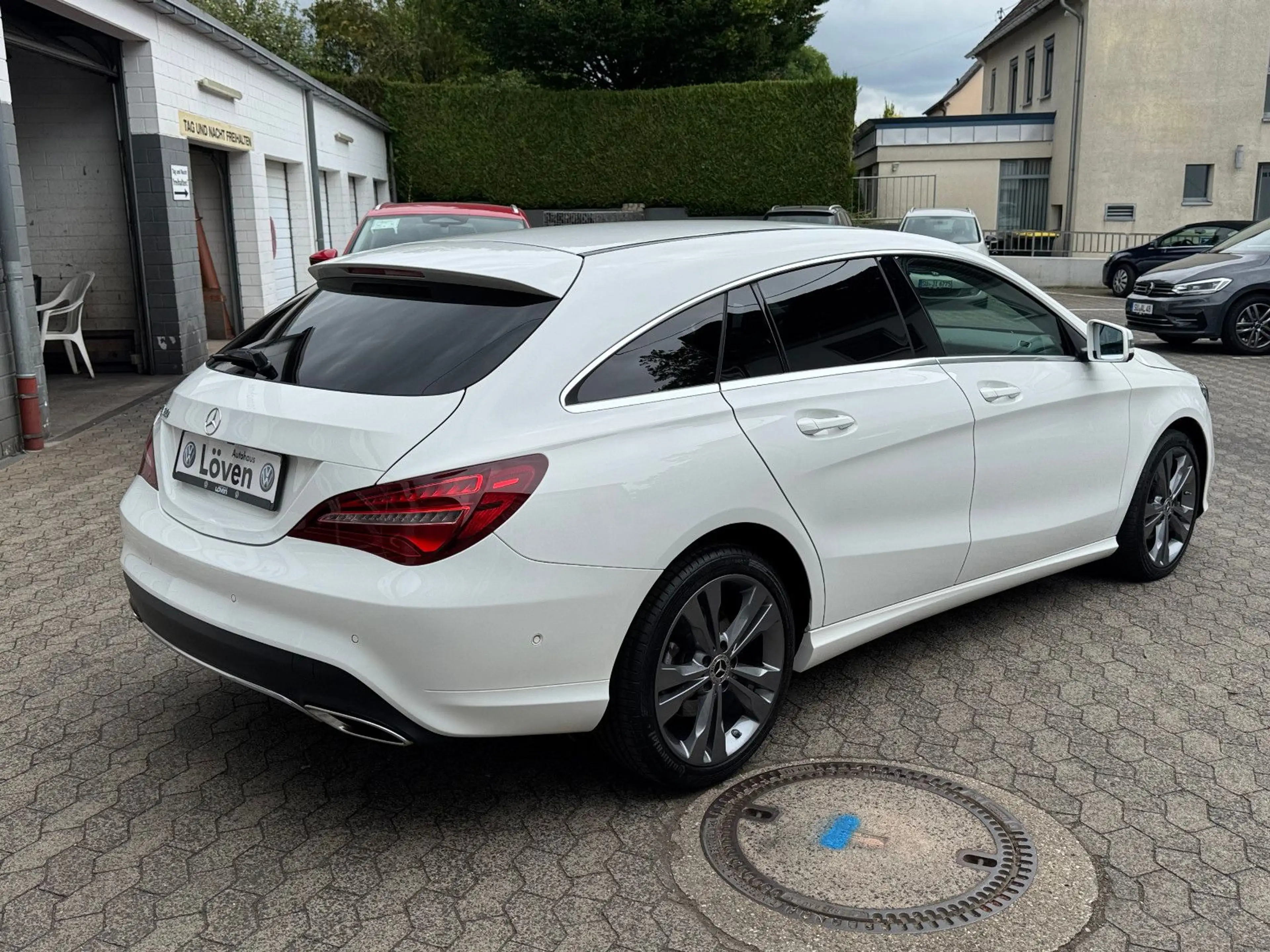 Mercedes-Benz CLA 180 CLA 180 DCT Shooting Brake|AHK|Navi|SHZ|LED|Kame — photo 5