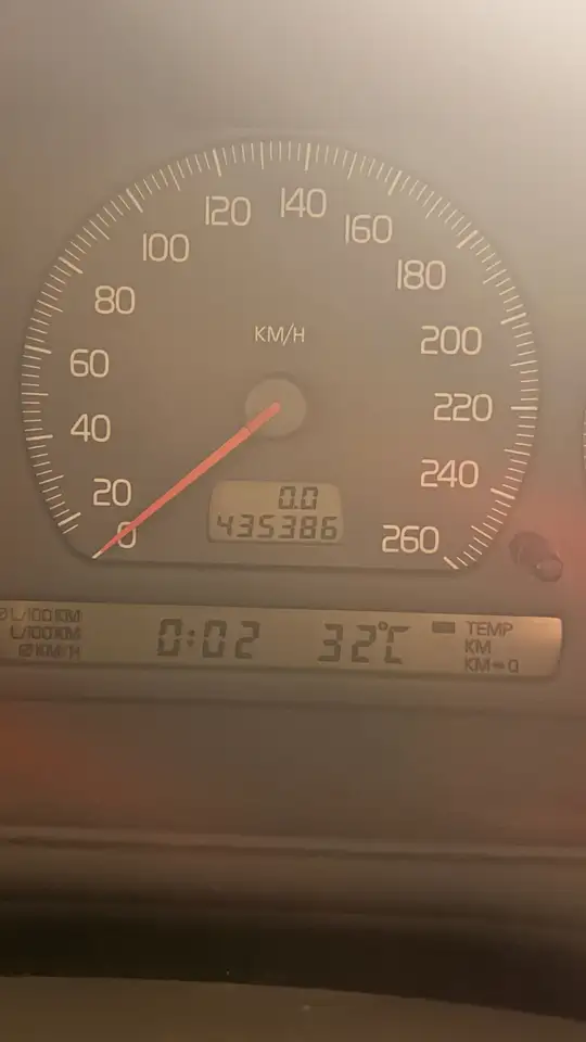 Volvo V70 2.4, foto 10