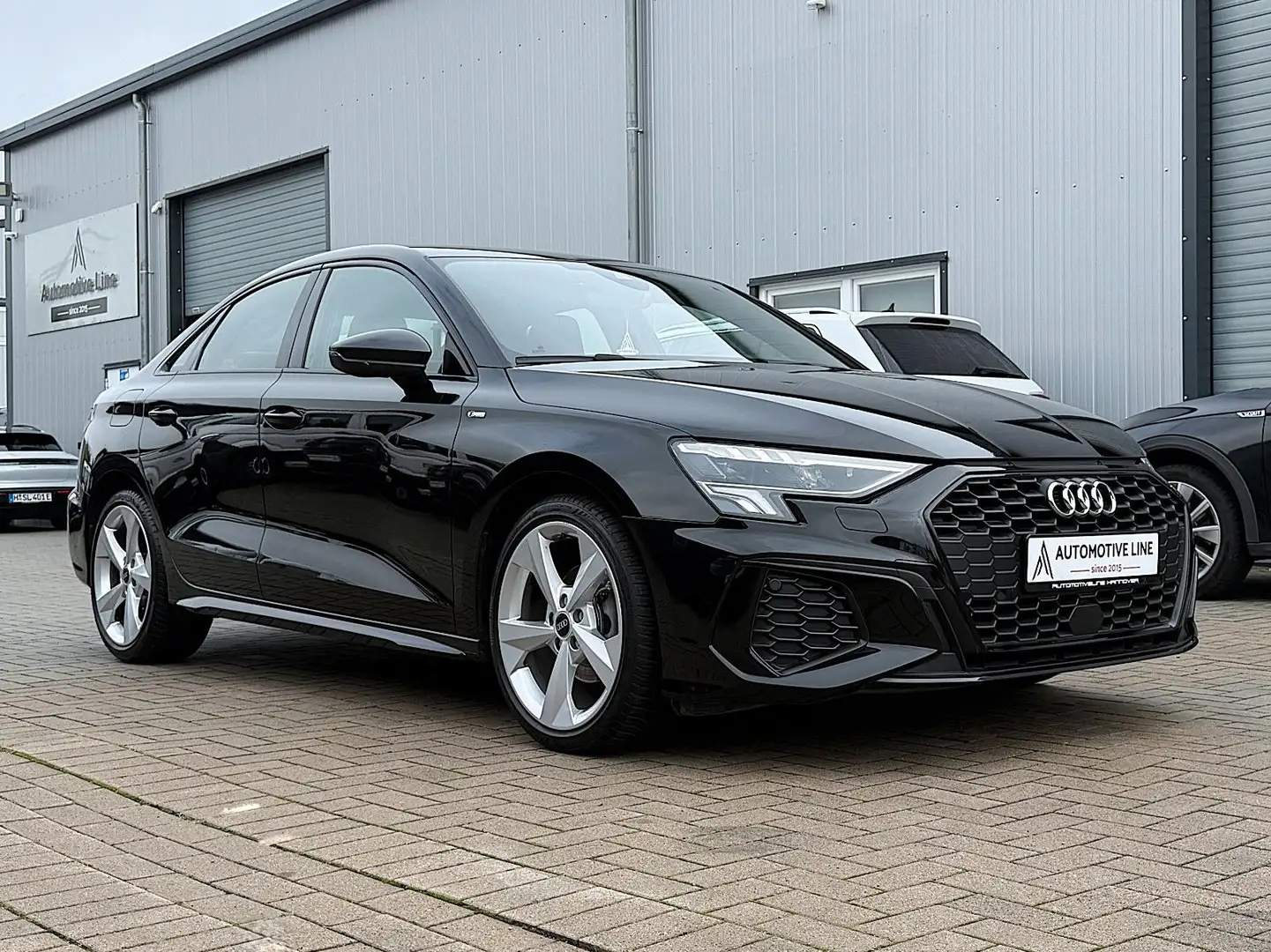 Audi A3 35 TDI S LINE /KEYLESS/KAMERA/VIRTUAL/LED/ACC Schwarz - 1