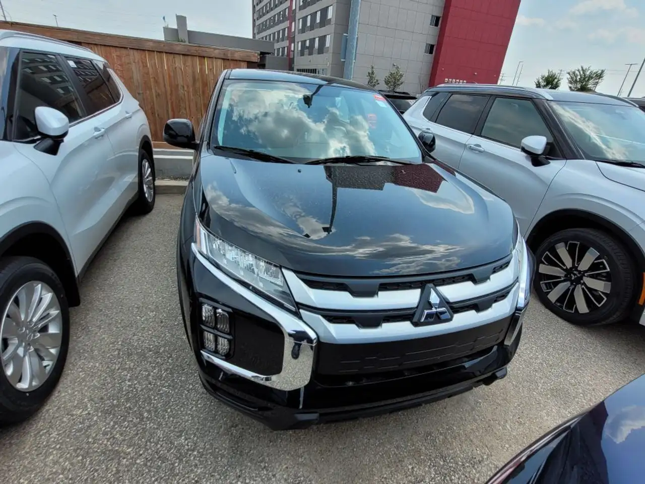 Mitsubishi RVR снимка Mitsubishi RVR
