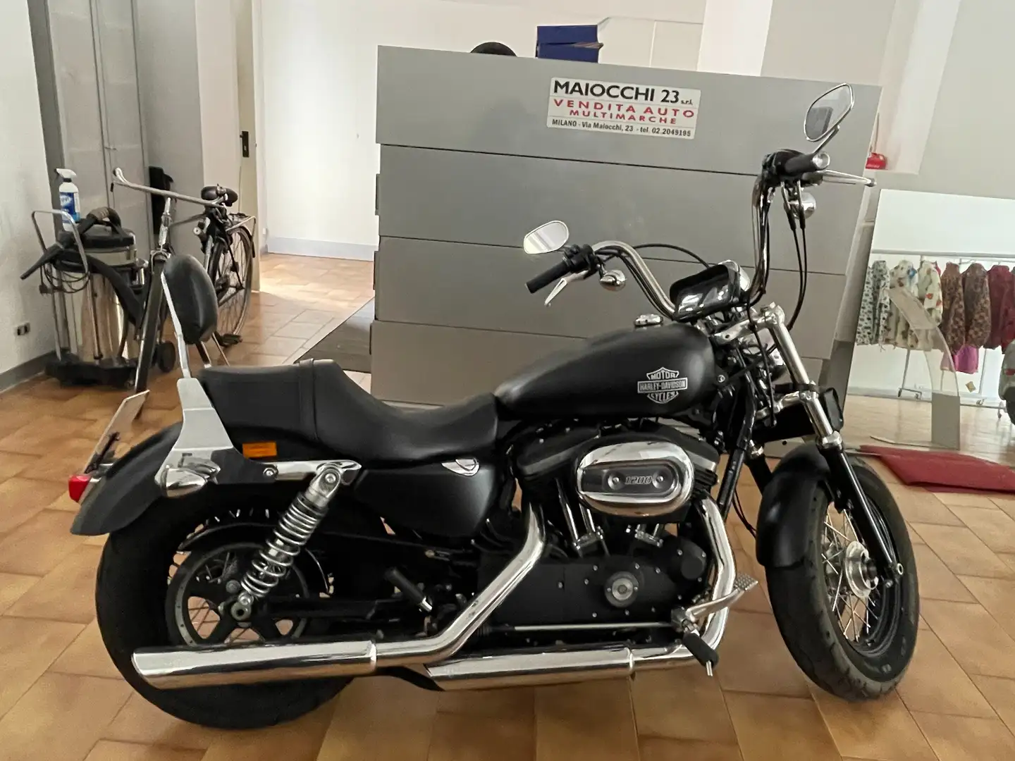 Harley-Davidson XL 1200 CB CUSTOM LIMITED EDITION Nero - 2
