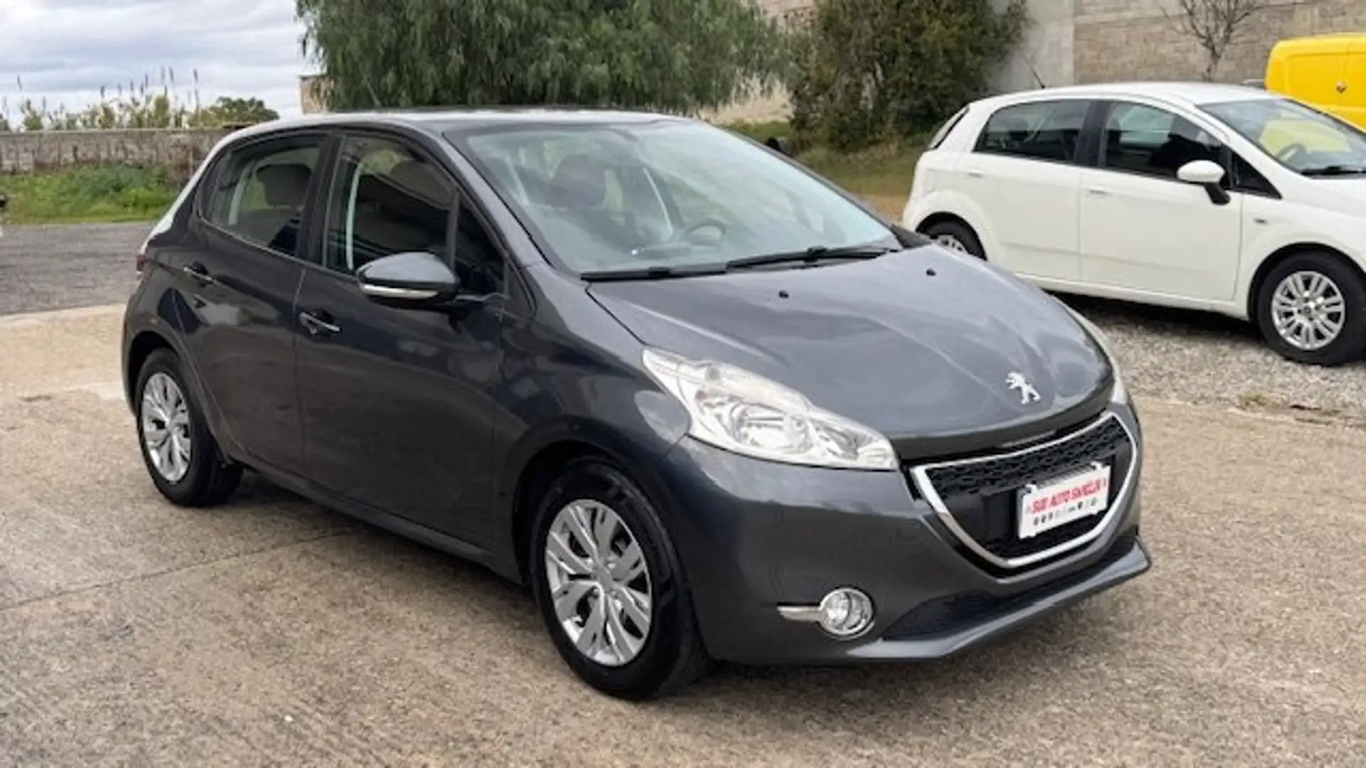 Peugeot 208 208 5p 1.4 hdi Active Grigio - 2