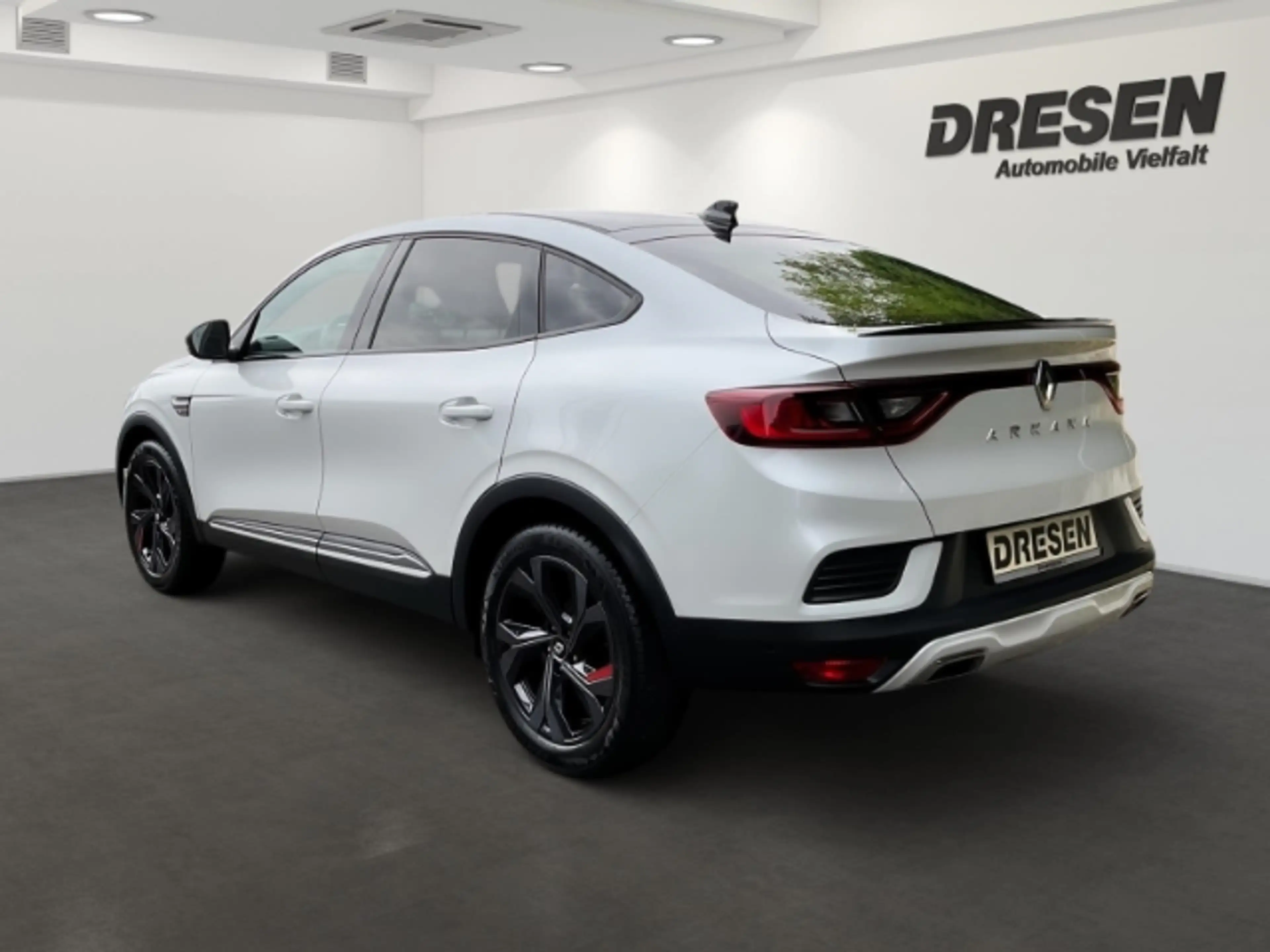 Renault Arkana 1.3 TCe 160 R.S.Line Rückfahrkamera,NAVI — photo 4