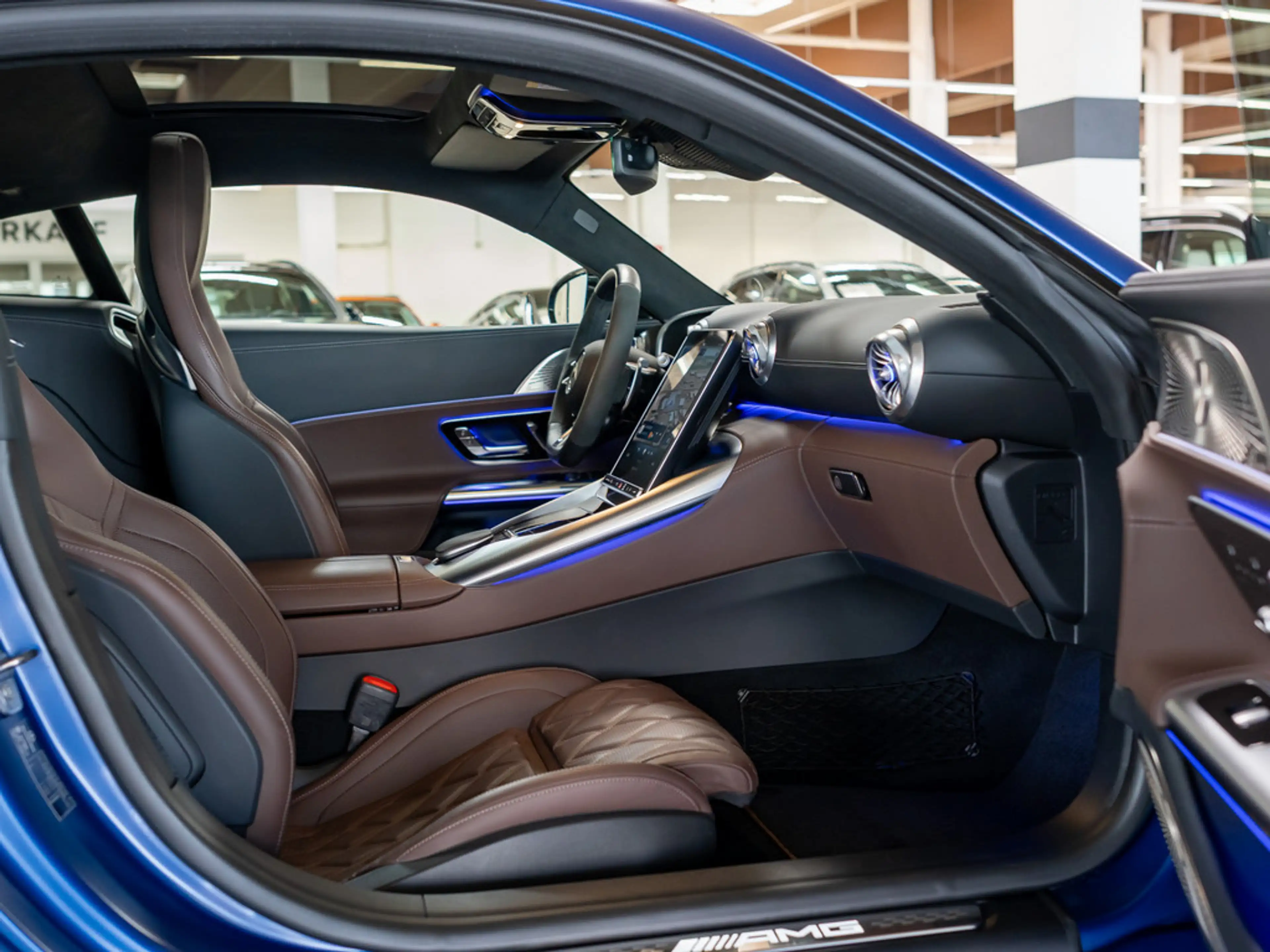 Mercedes-Benz AMG GT 63 PRO 4M+ Manufaktur Burm3D PANO HUD — photo 5