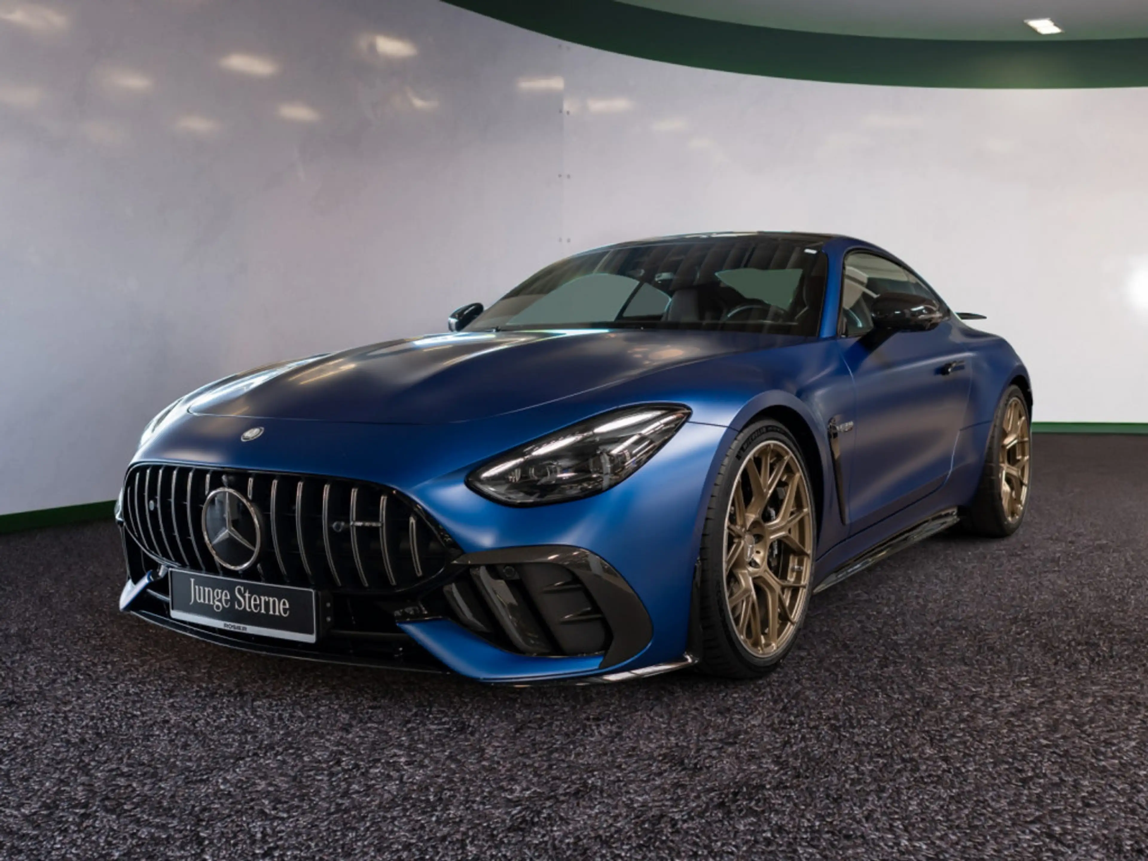 Mercedes-Benz AMG GT 63 PRO 4M+ Manufaktur Burm3D PANO HUD — photo 2