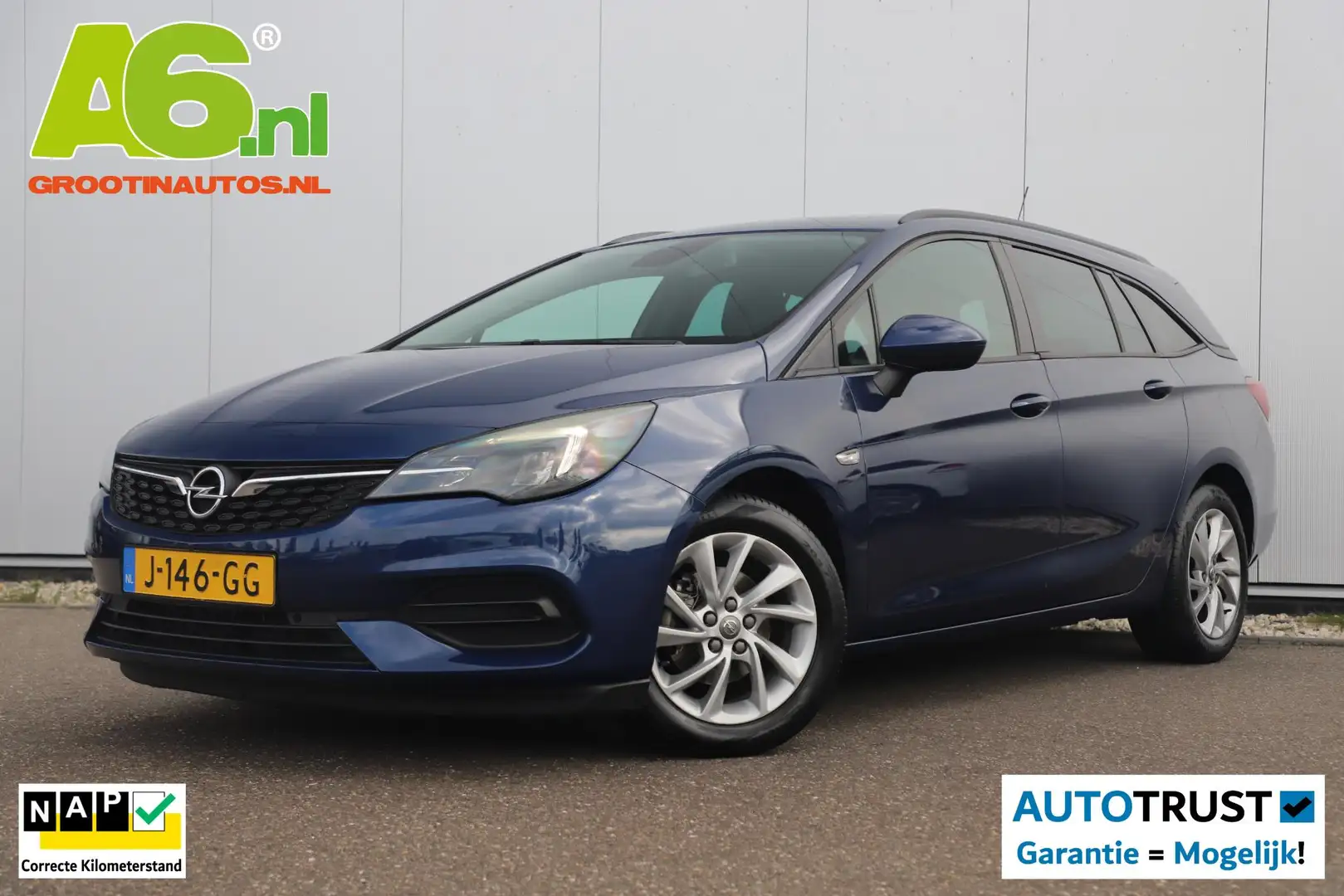 Opel Astra Sports Tourer 1.2 Edition 131PK Navigatie Carplay Blauw - 1
