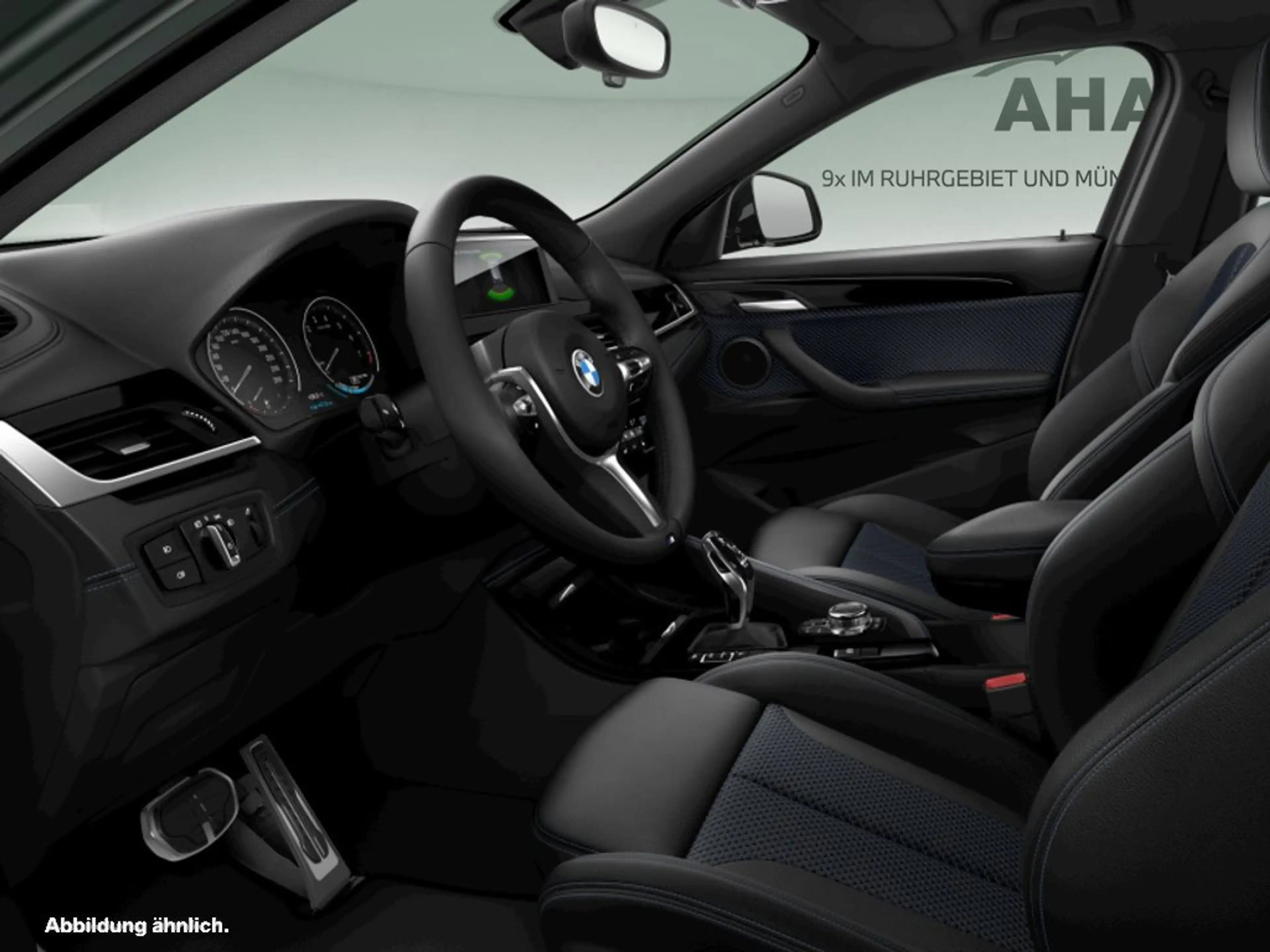 BMW X2 sDrive18i — photo 3