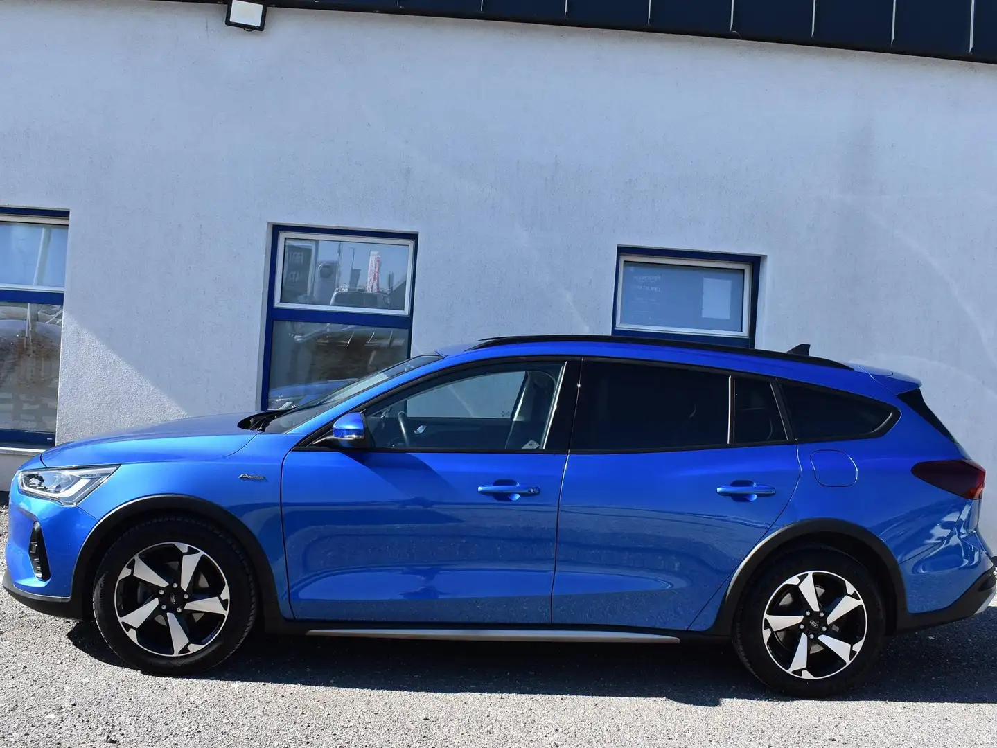 Ford Focus Active X Blau - 2