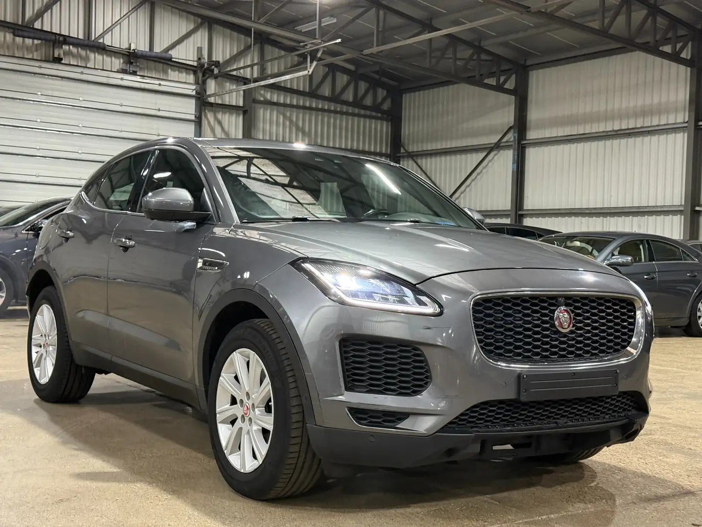 Jaguar E-Pace E-Pace D150 AWD Aut. S Argintiu - 1
