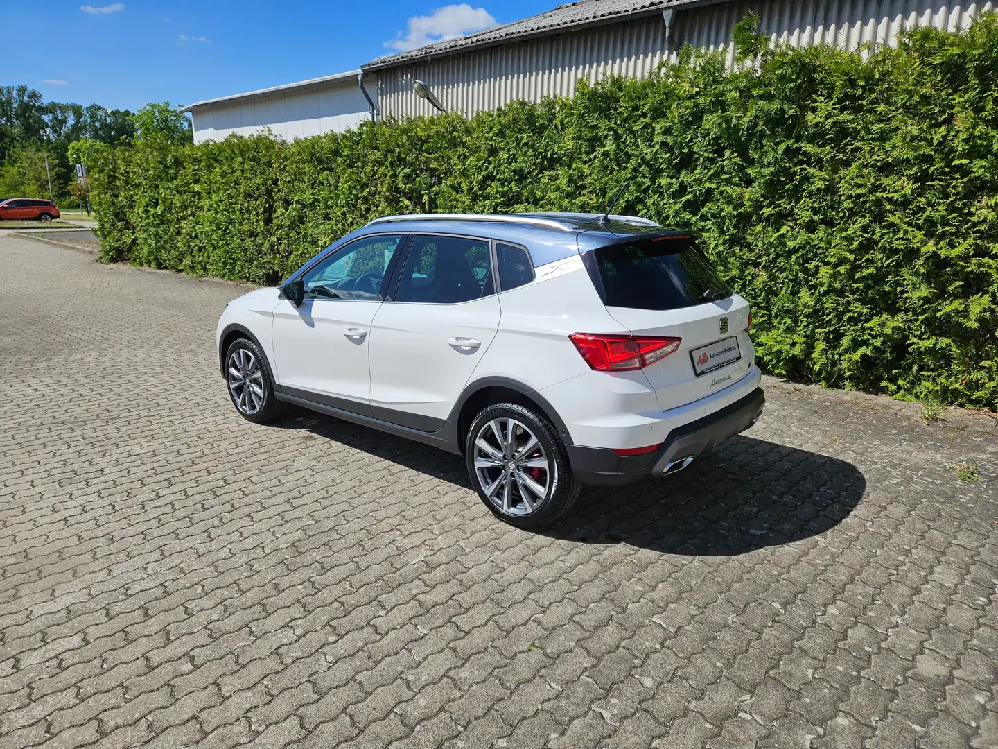 SEAT Arona FR *ACC, Kessy, Voll LED, Virtual Cockpit* Weiß - 2