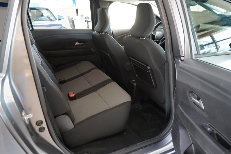 Dacia Jogger Extreme R-KAMERA / KLIMA / TEMPOMAT / PDC — photo 7