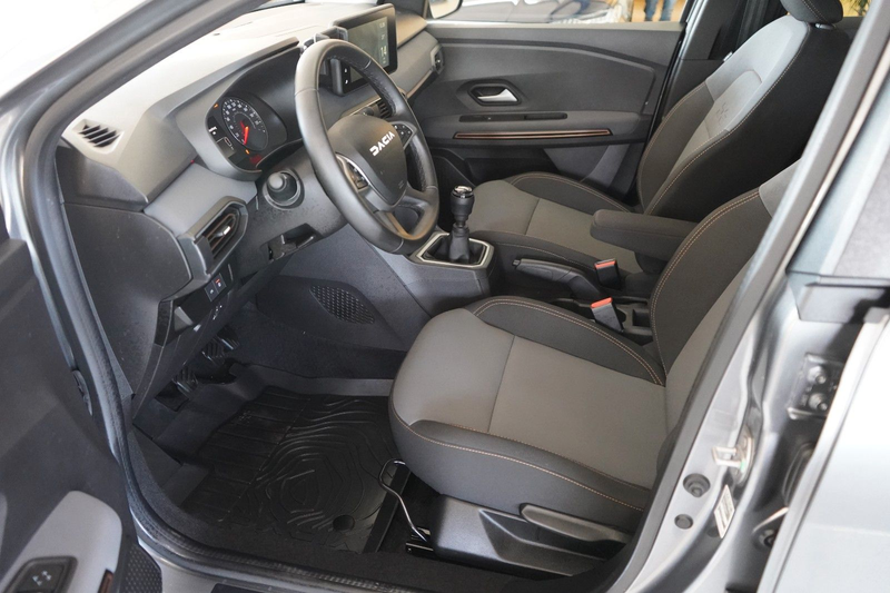 Dacia Jogger Extreme R-KAMERA / KLIMA / TEMPOMAT / PDC — photo 10