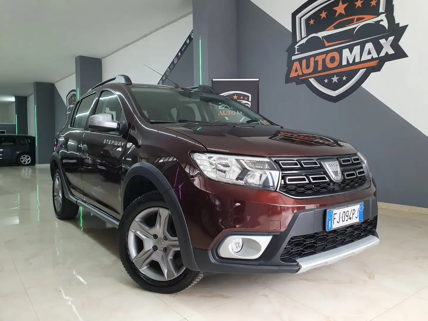 Dacia Sandero Stepway Stepway 0.9 tce 90cv turbo Gpl 2017 Braun - 1