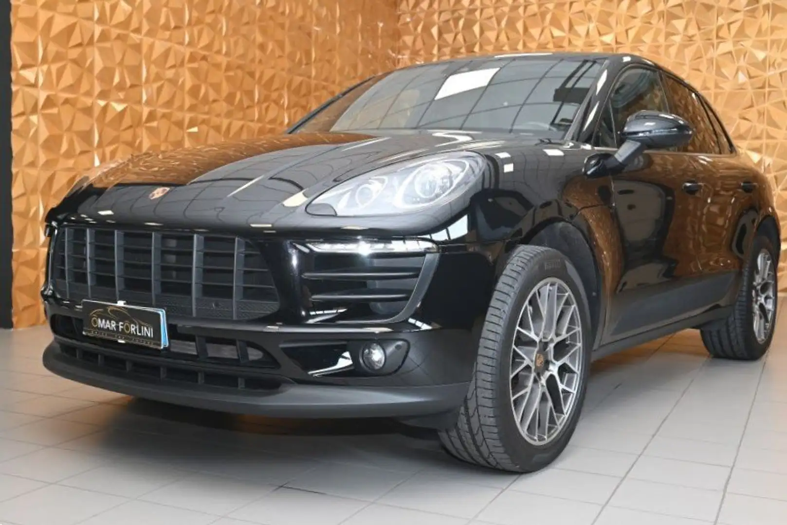 Porsche Macan 2.0PDK BLACKLINE 20"SCARICHI NAVI CAM CRUISE NUOVA Negro - 1