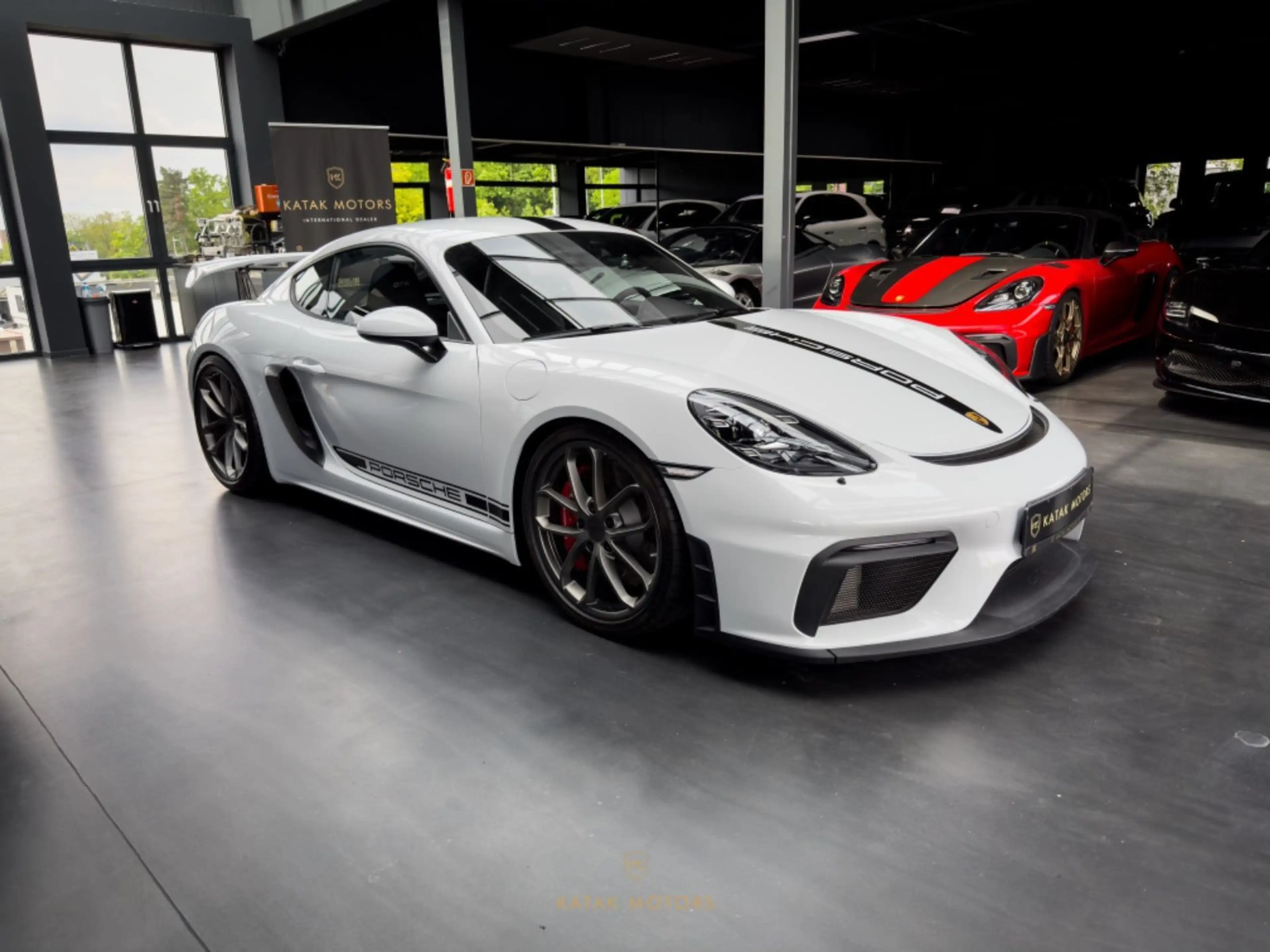 Porsche Cayman 718 CAYMAN GT4/RACETEX/PDK/LED/28.10.2021 — photo 6