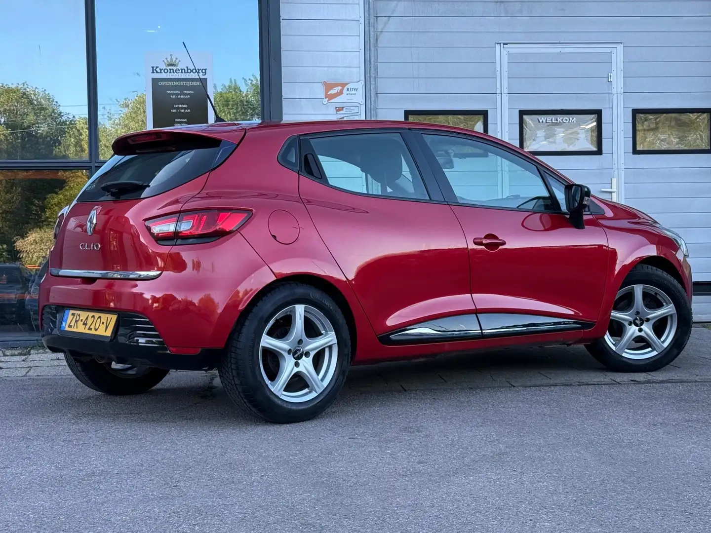Renault Clio 1.2 Dynamique, AUTOMAAT, NAP, APK Rouge - 2