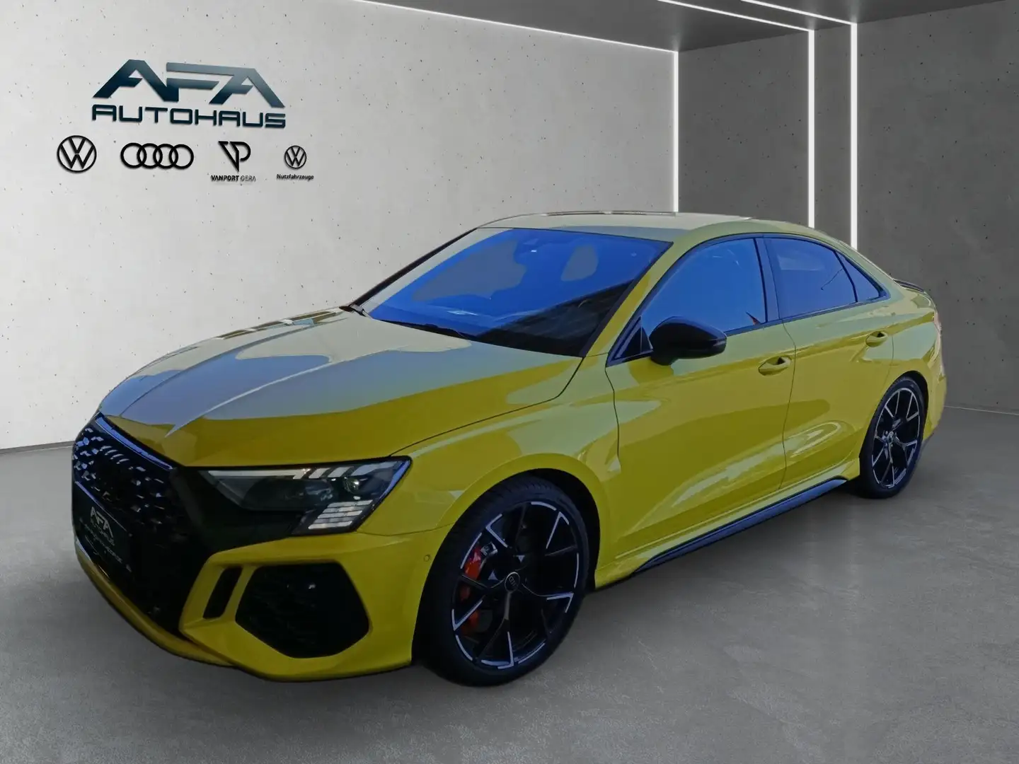 Audi RS3 Limousine TFSI qu. Sportabgas*Matrix*280km/h Yellow - 2