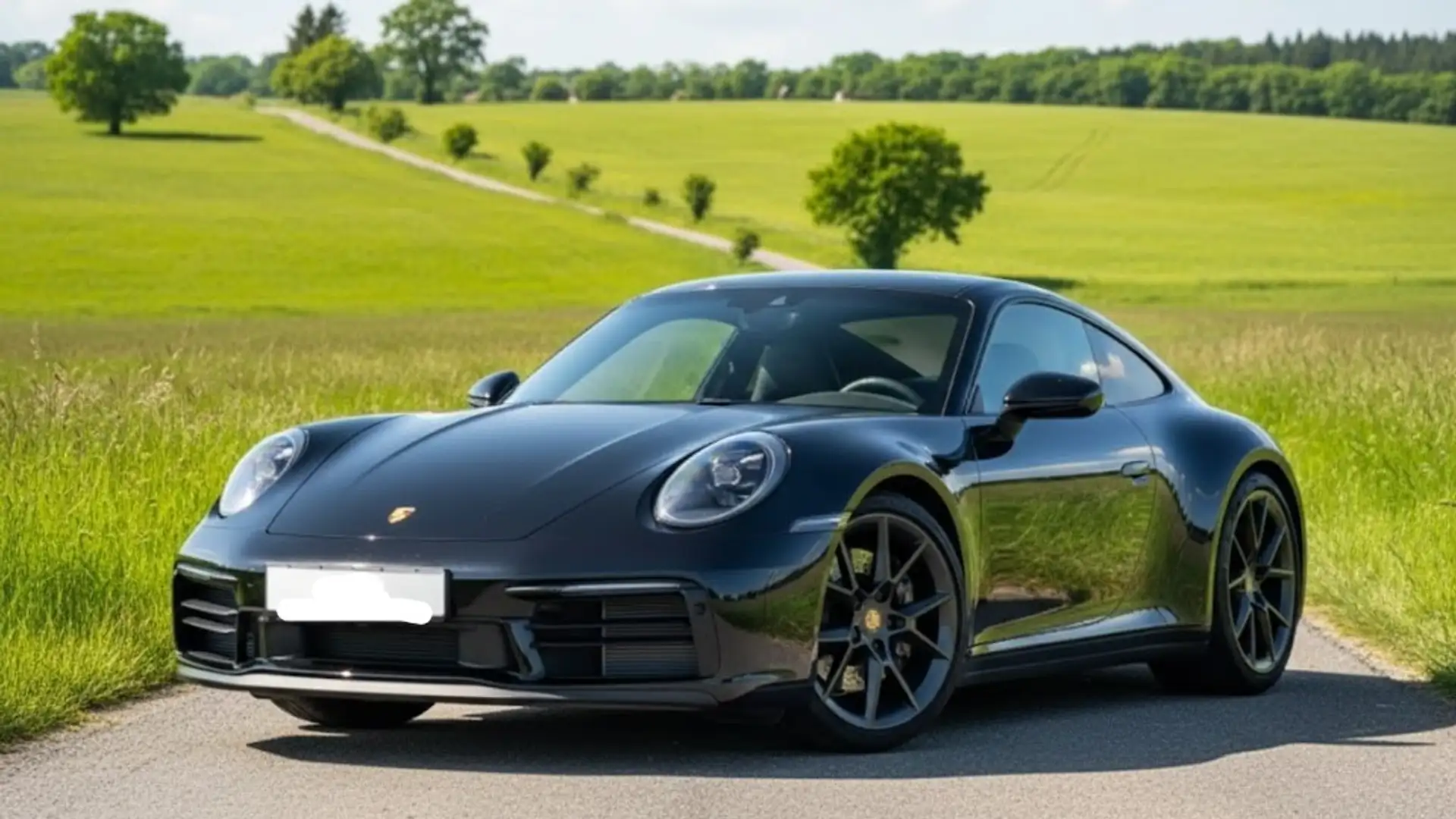 Porsche 992 Carrera T Negro - 1