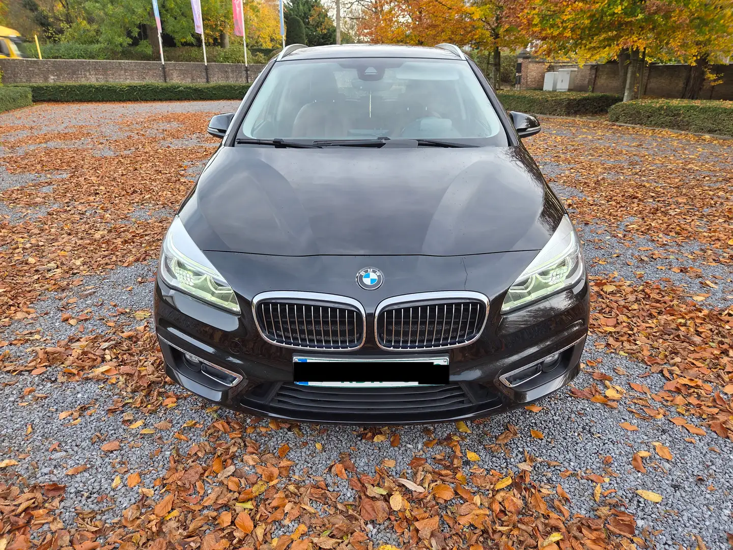 BMW 218 218d Gran Tourer xDrive Sport-Aut. Luxury Line Zwart - 2