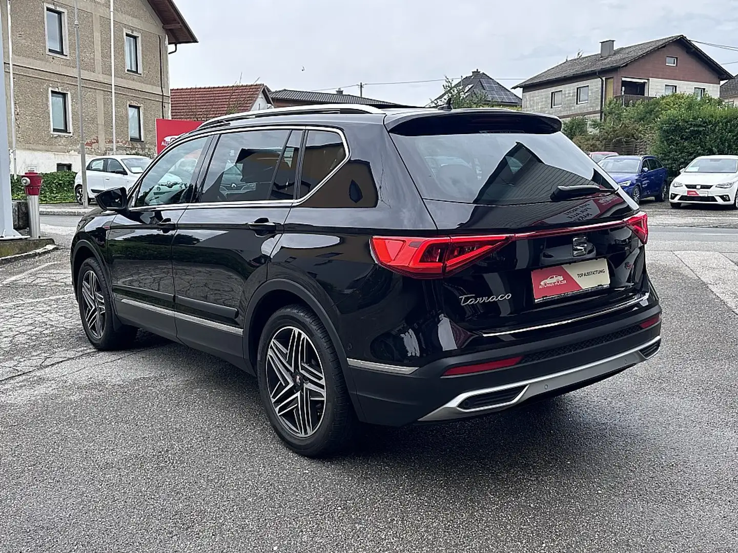 SEAT Tarraco 1,5 TSI ACT Xcellence *Panorama, Leder, LED* Schwarz - 2