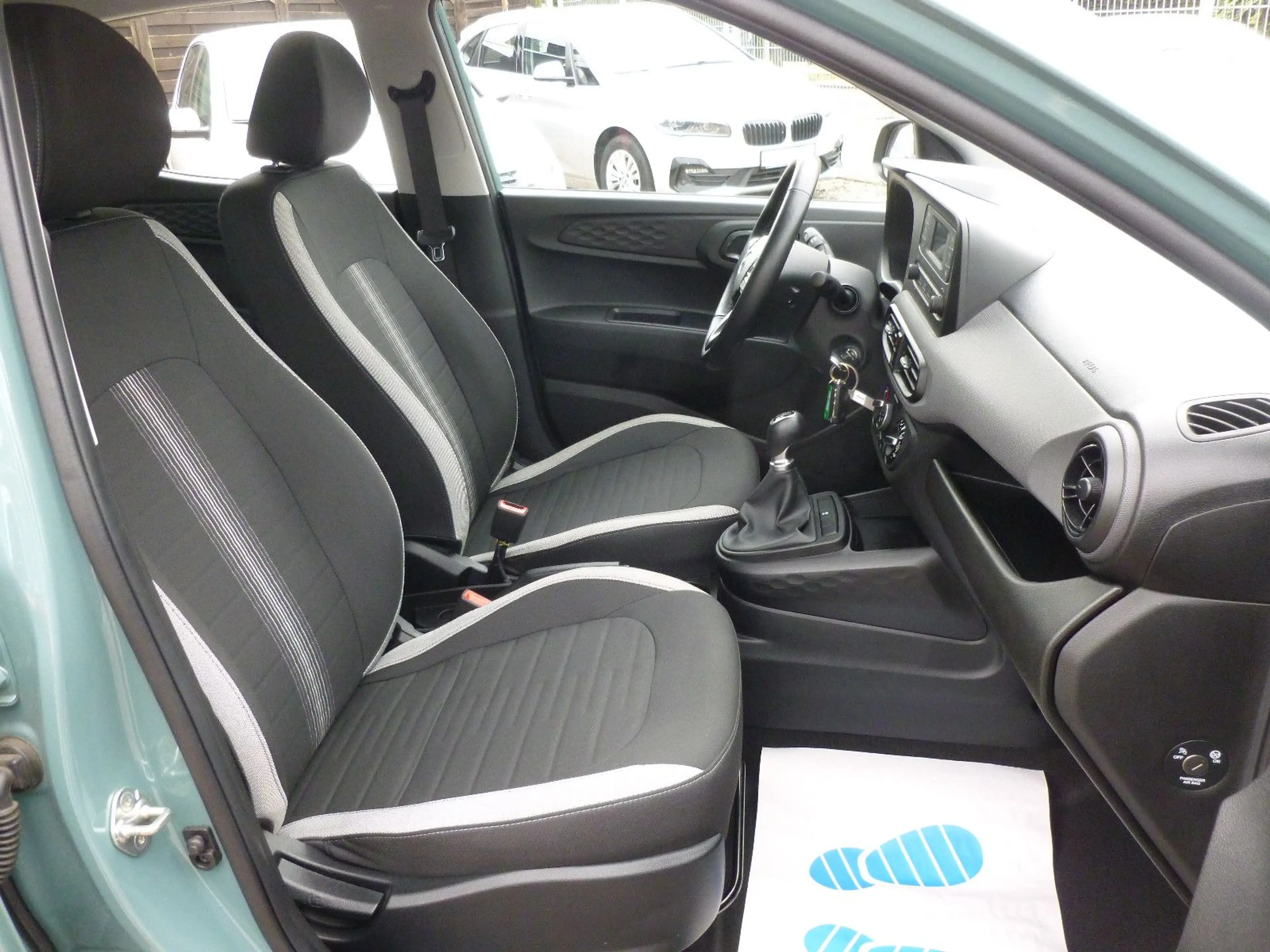 Hyundai i10 Spuhalteassistent/BT/DAB/Tempomat/Notbrems. — photo 11