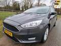 Ford Focus Wagon 1.0 Lease Edition dealer ond. met navi, airc Grau - thumbnail 1
