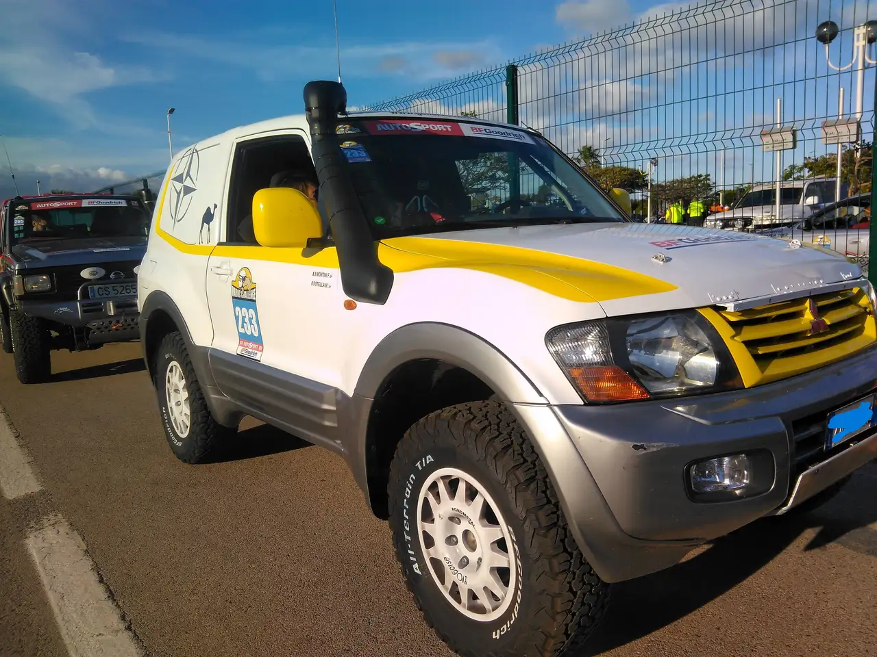 Mitsubishi Pajero 3p 3.2 tdi 16v di-d GLS, foto 2