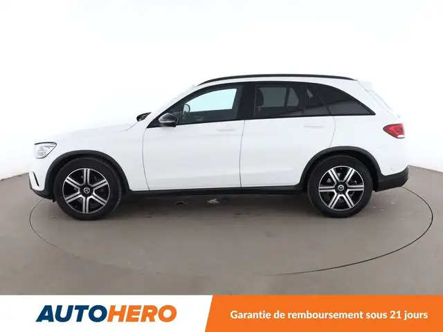 Mercedes-Benz GLC 200 view 3