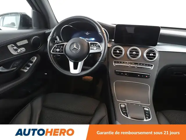 Mercedes-Benz GLC 200 view 13