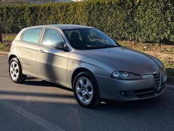 147 5p 1.6 ts 16v Progression c/CL 105cv